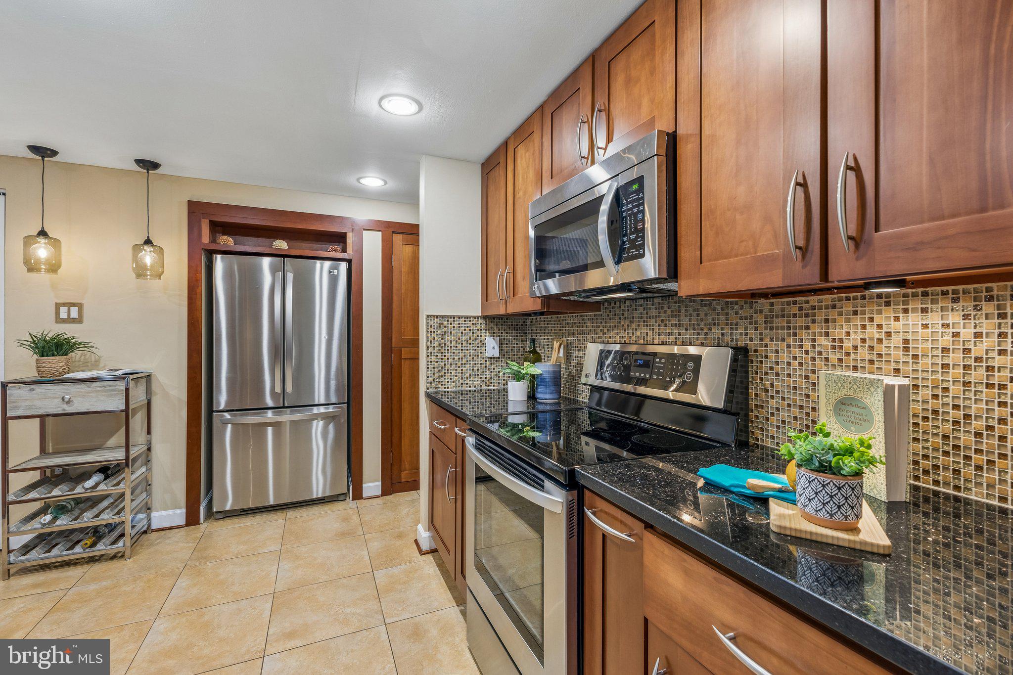 SUGARLAND RUN - Residential