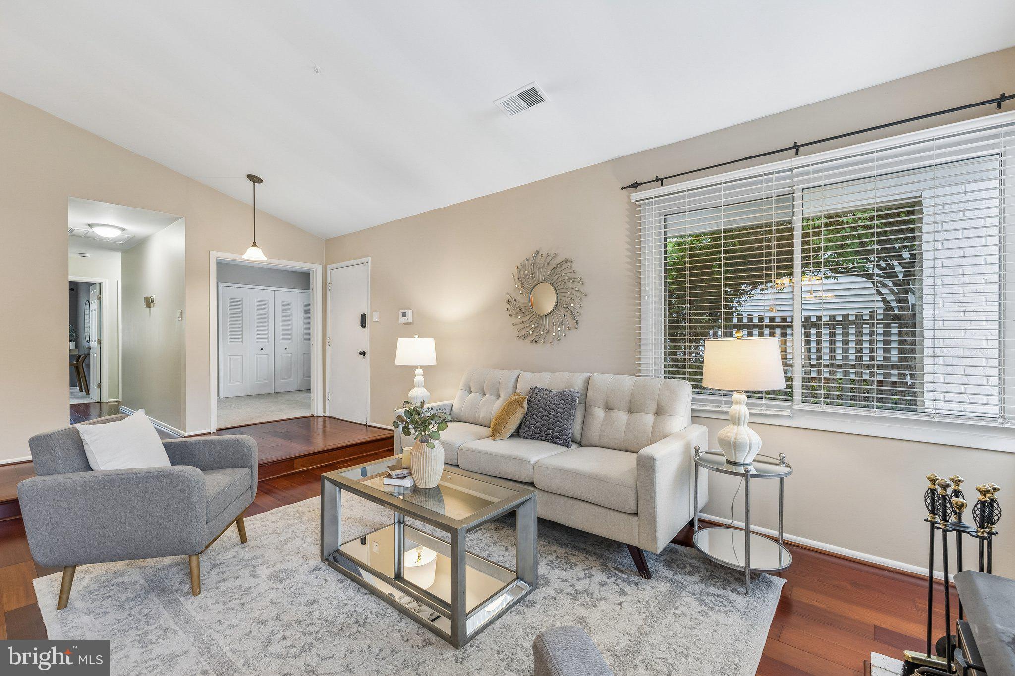 SUGARLAND RUN - Residential