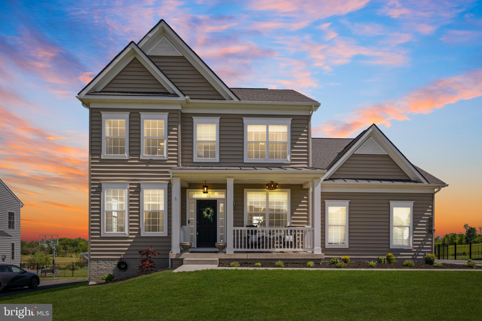 ROYAL OAKS - Residential