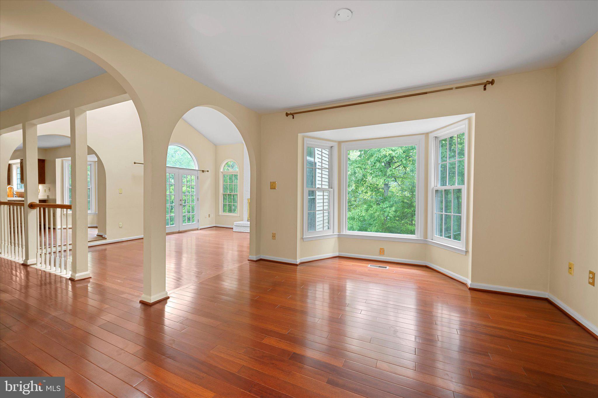 COMPTON HEIGHTS - Residential