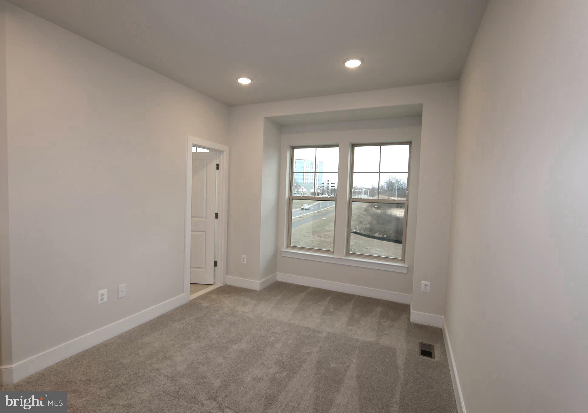 CROWN FARM - Residential Lease