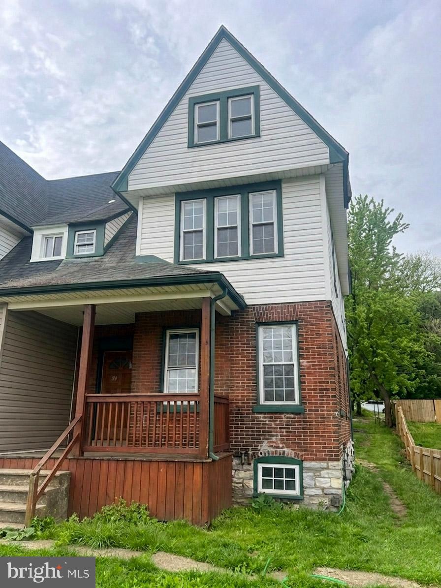COATESVILLE - Residential
