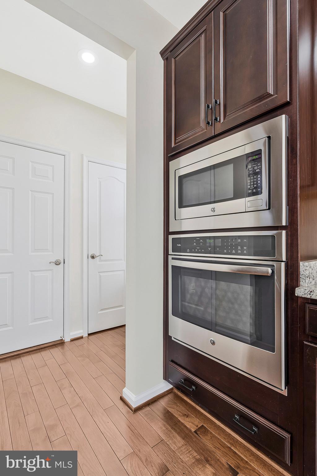 BRAMBLETON - Residential