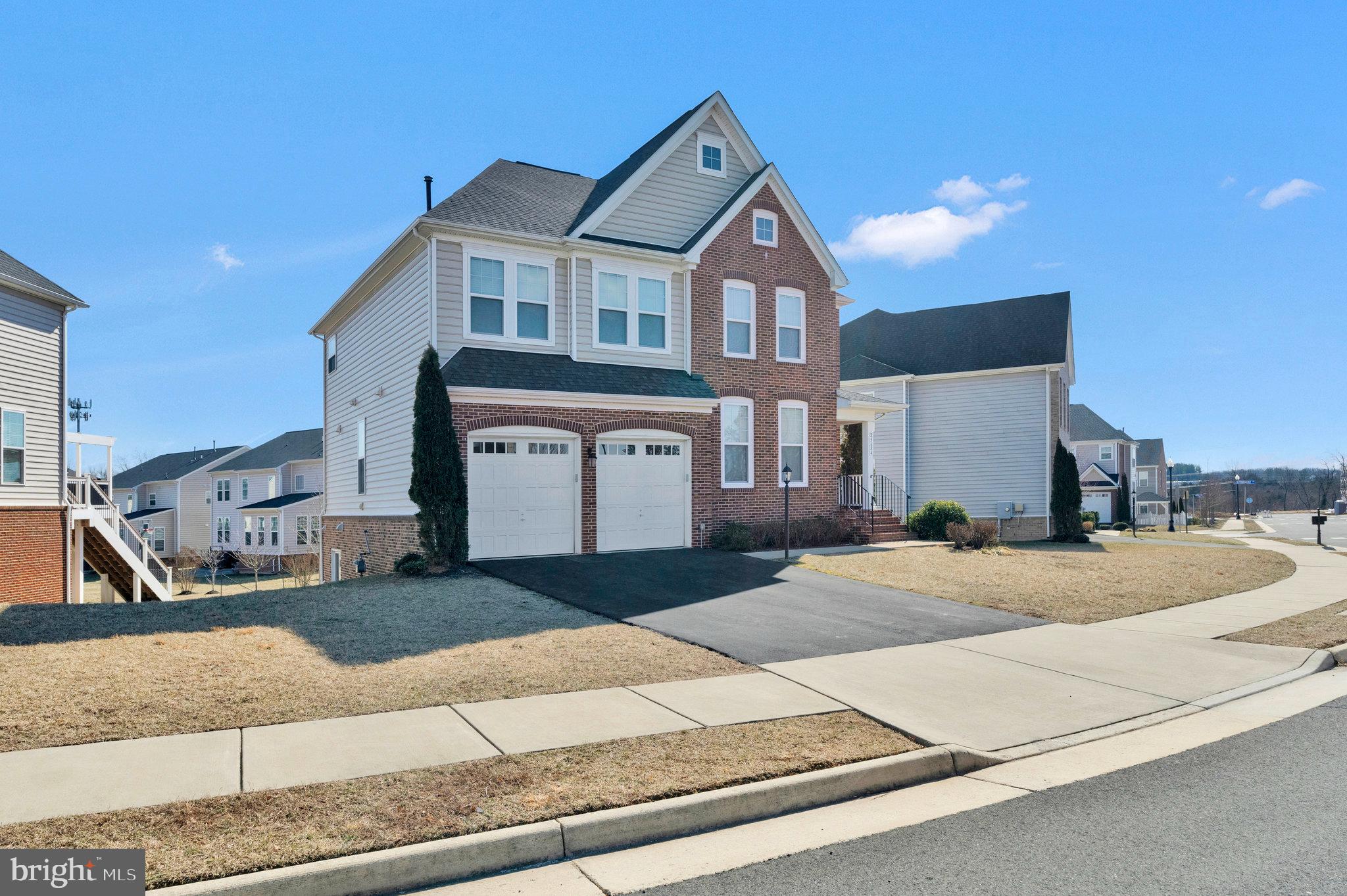 BRAMBLETON - Residential
