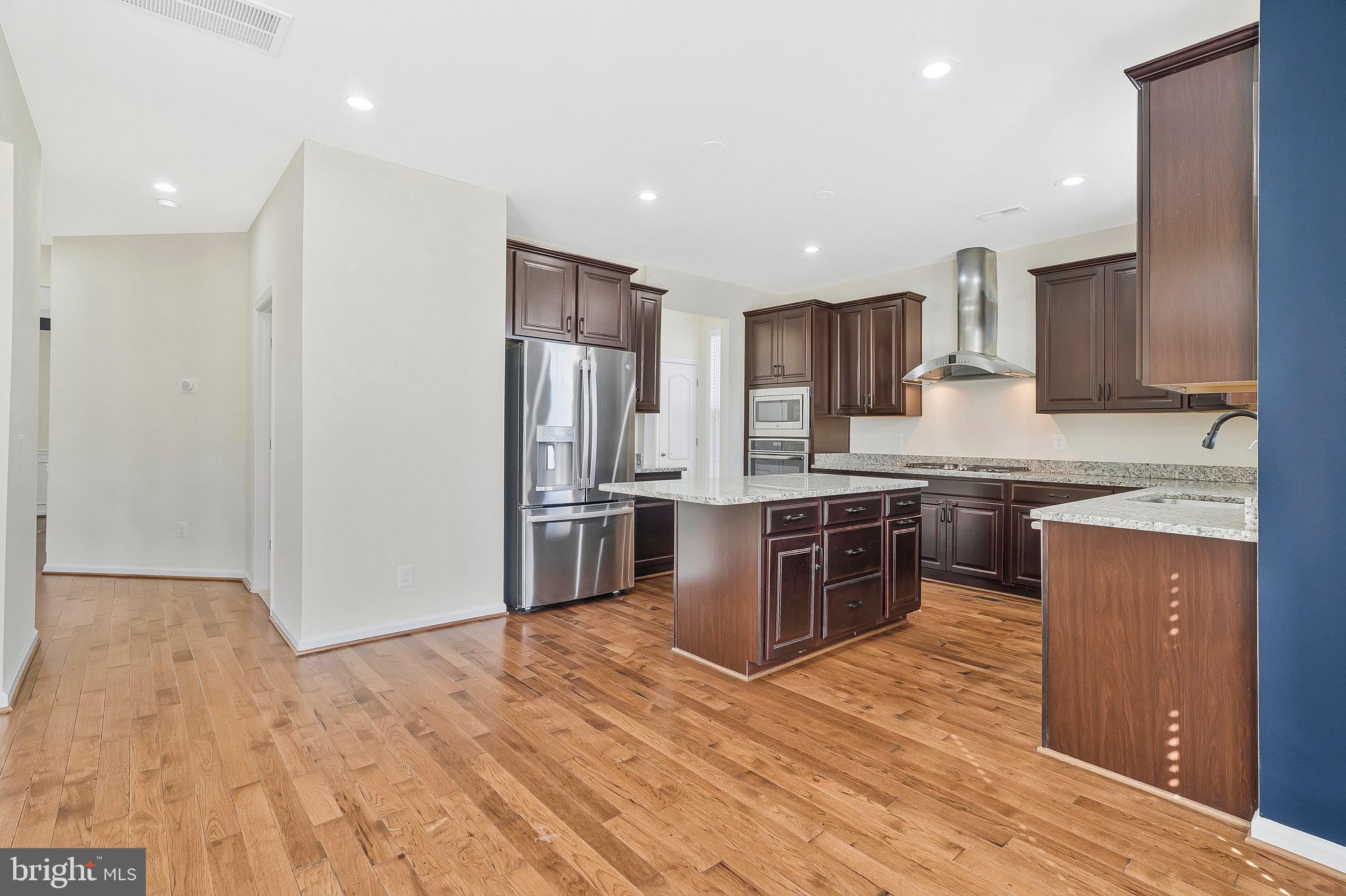 BRAMBLETON - Residential