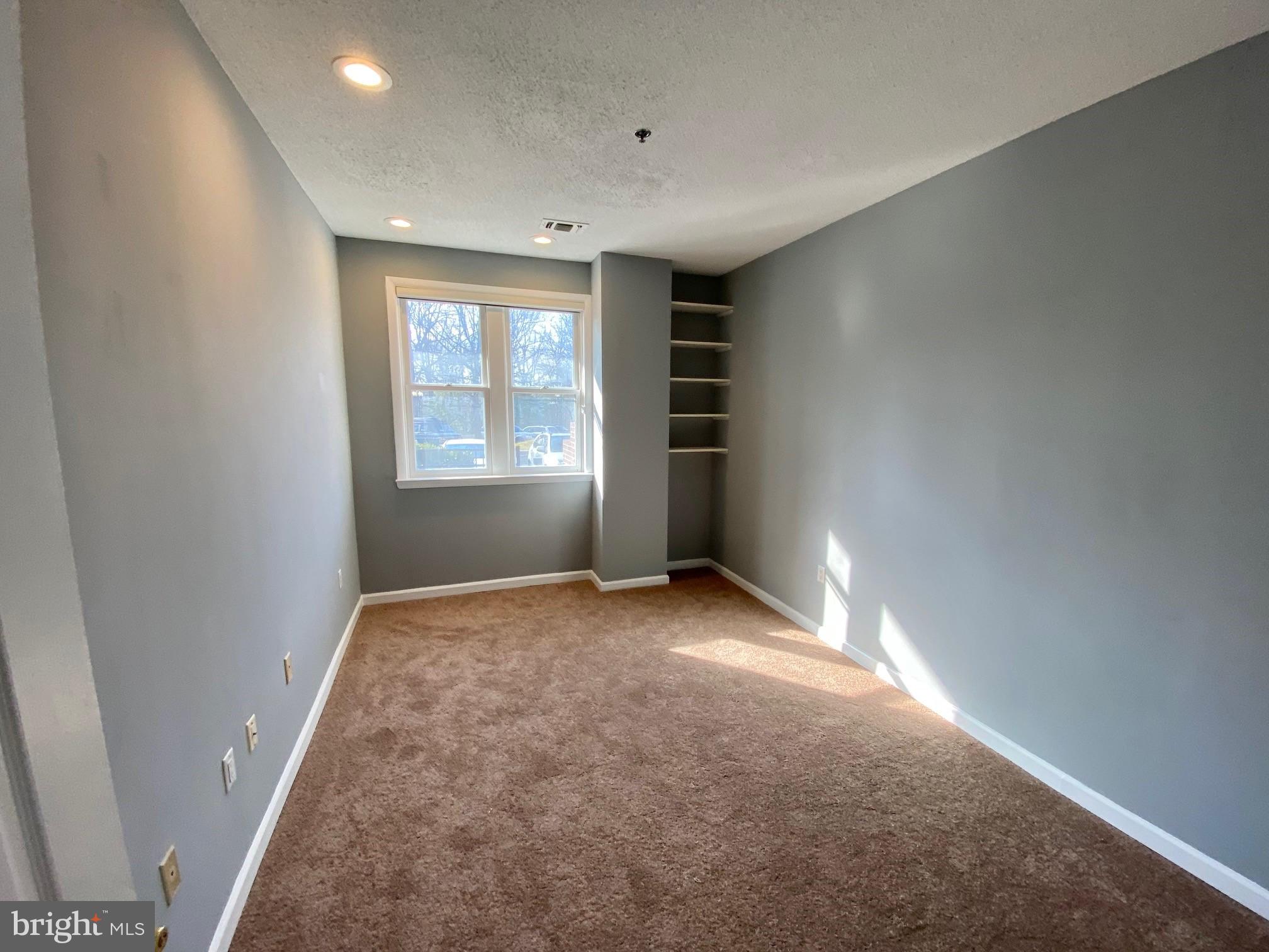 HERITAGE HARBOUR - Residential Lease