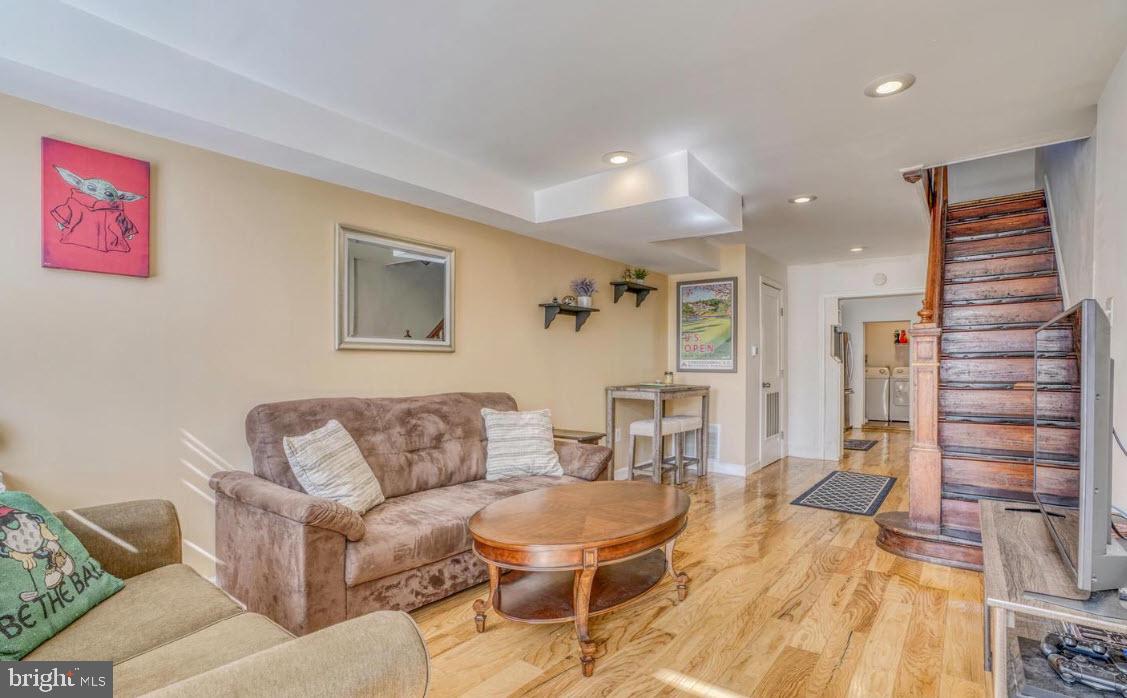 FELLS POINT HISTORIC DISTRICT - Residential Lease