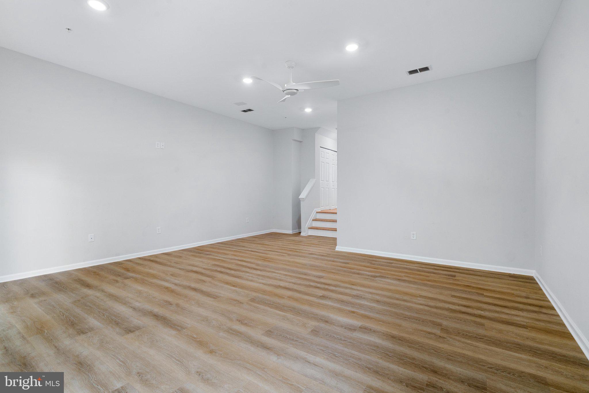 WHITTIER - Residential