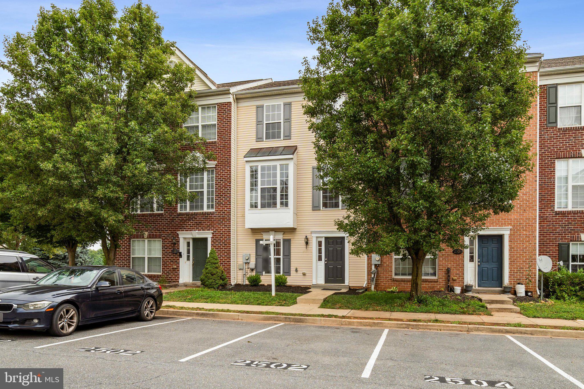 WHITTIER - Residential