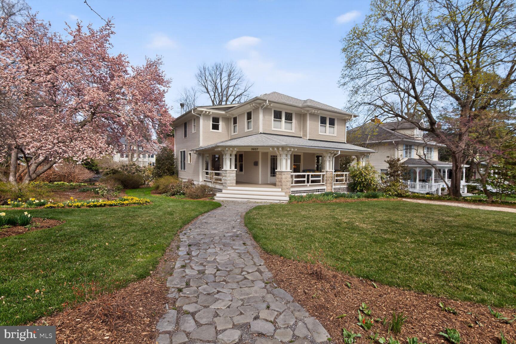 KENSINGTON PARK - Residential