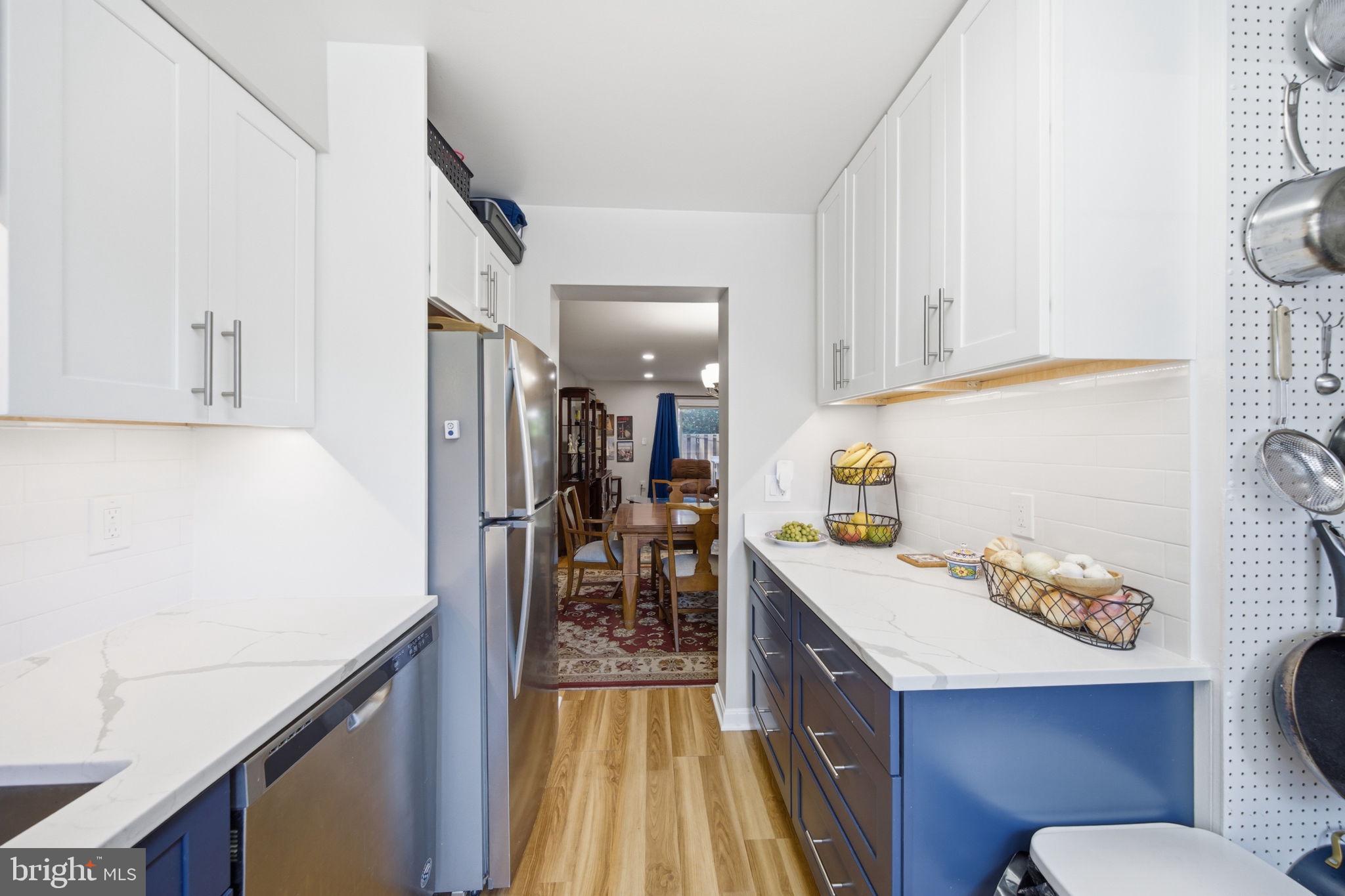 PLYMOUTH GARDENS - Residential