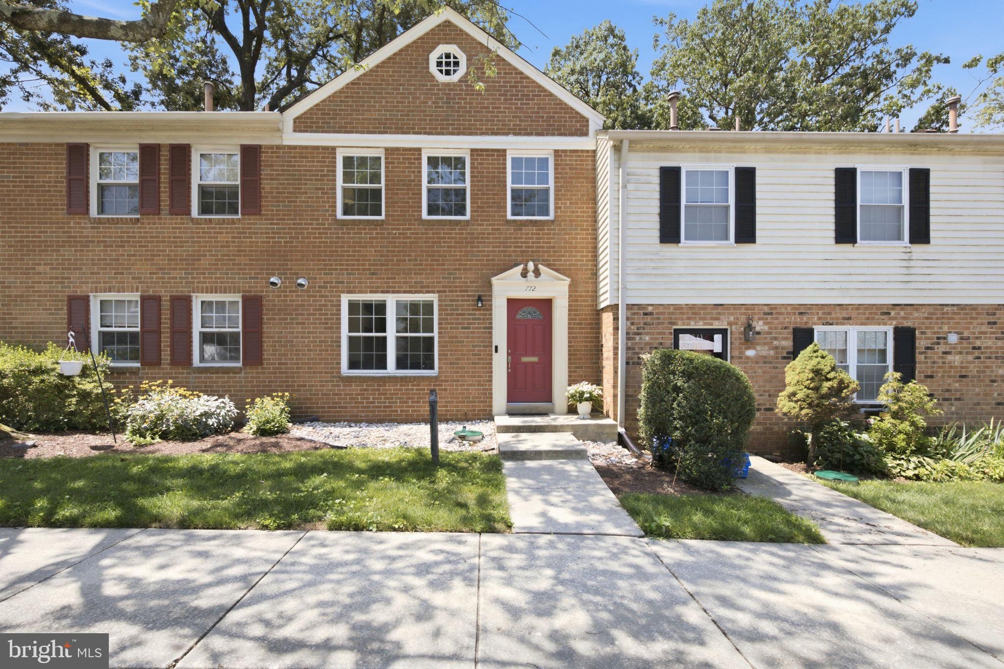 PLYMOUTH GARDENS - Residential