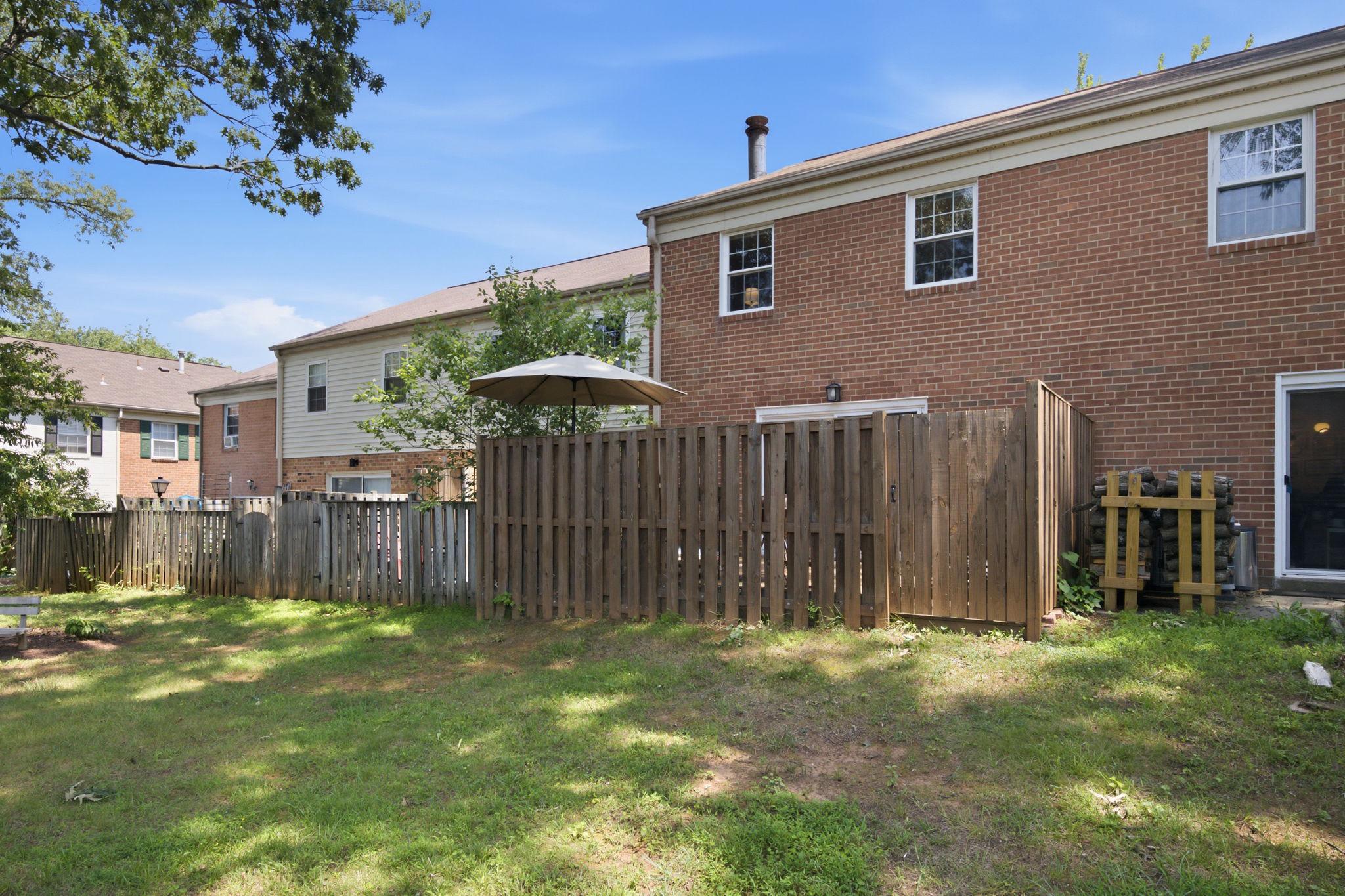 PLYMOUTH GARDENS - Residential