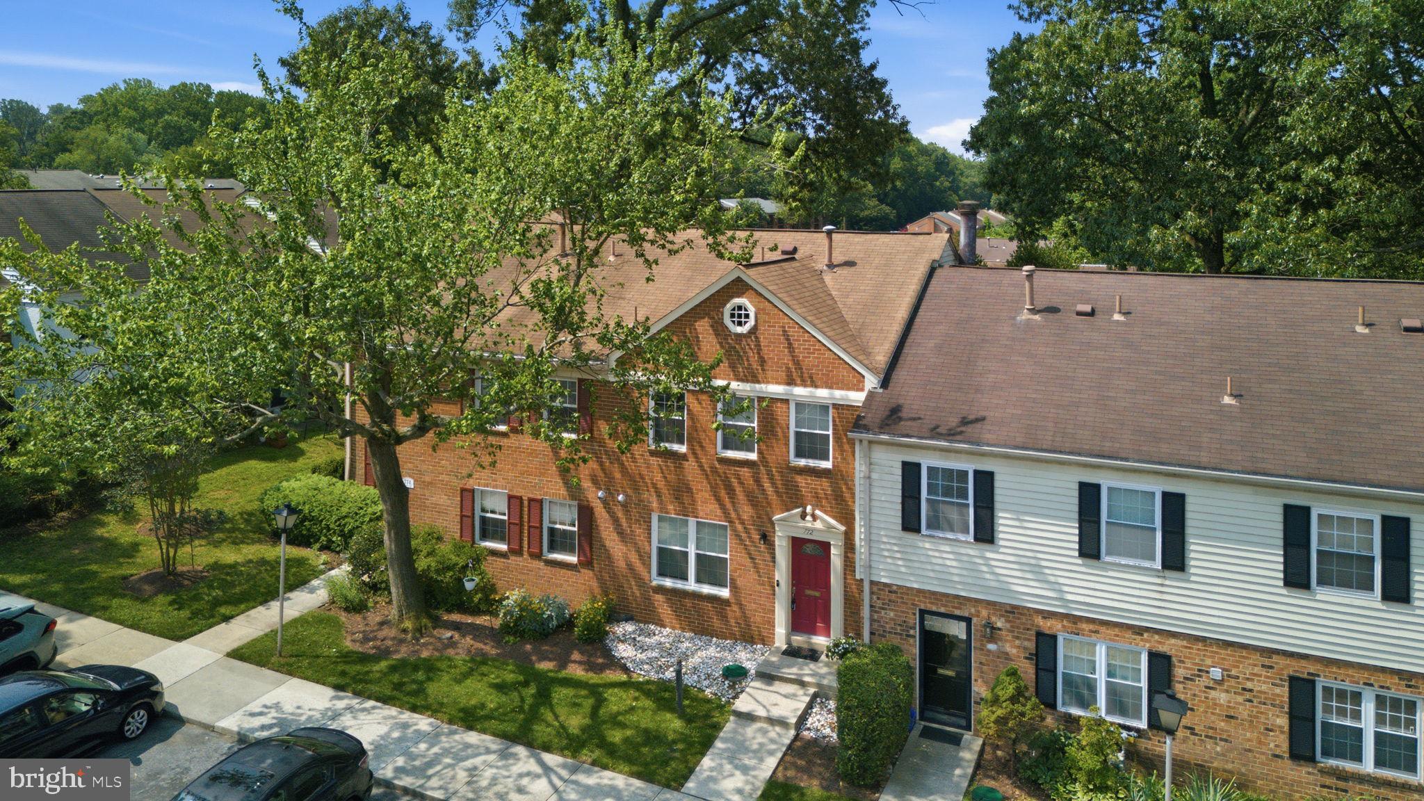 PLYMOUTH GARDENS - Residential