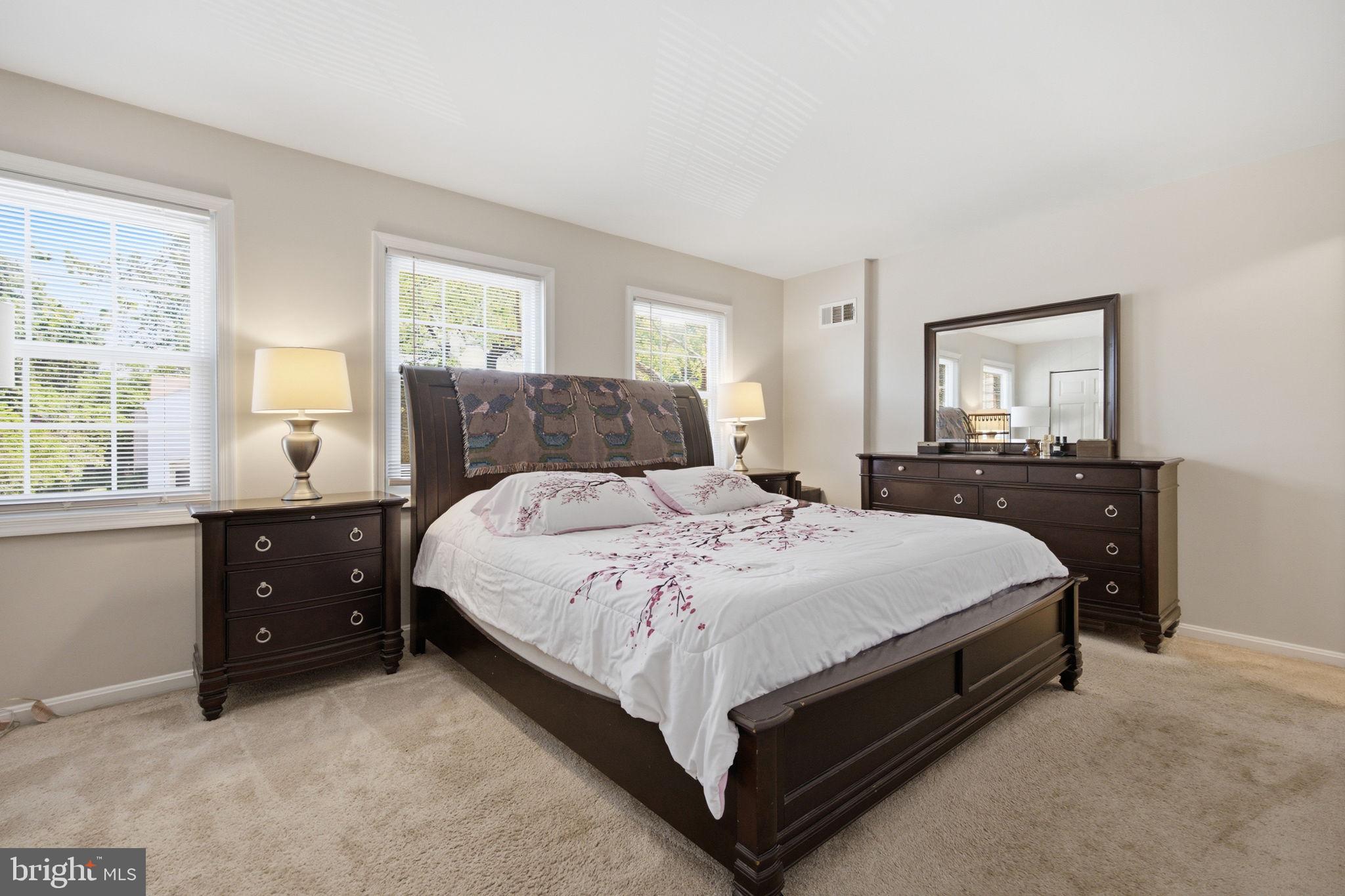PLYMOUTH GARDENS - Residential