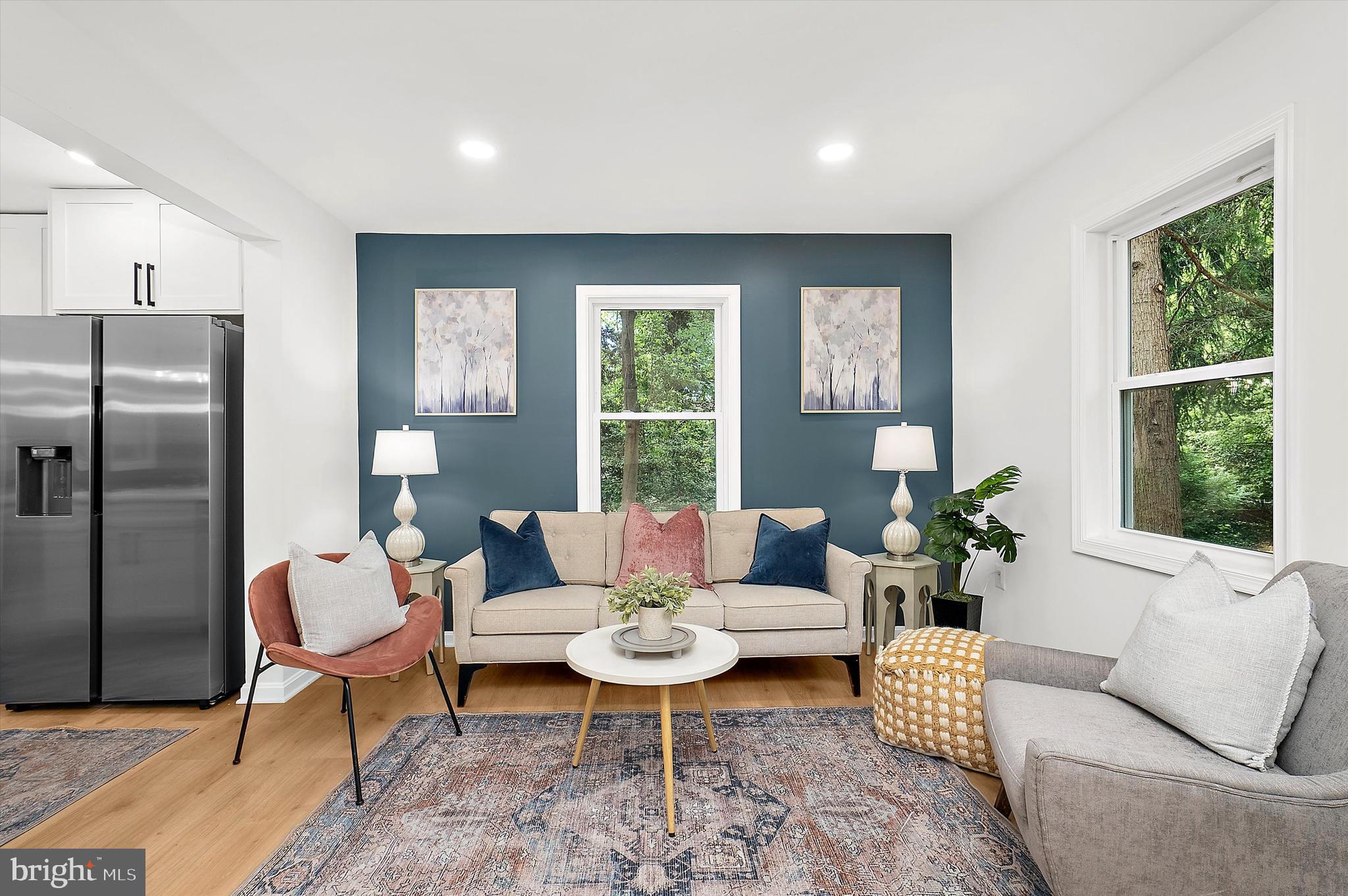 FERNDALE HEIGHTS - Residential