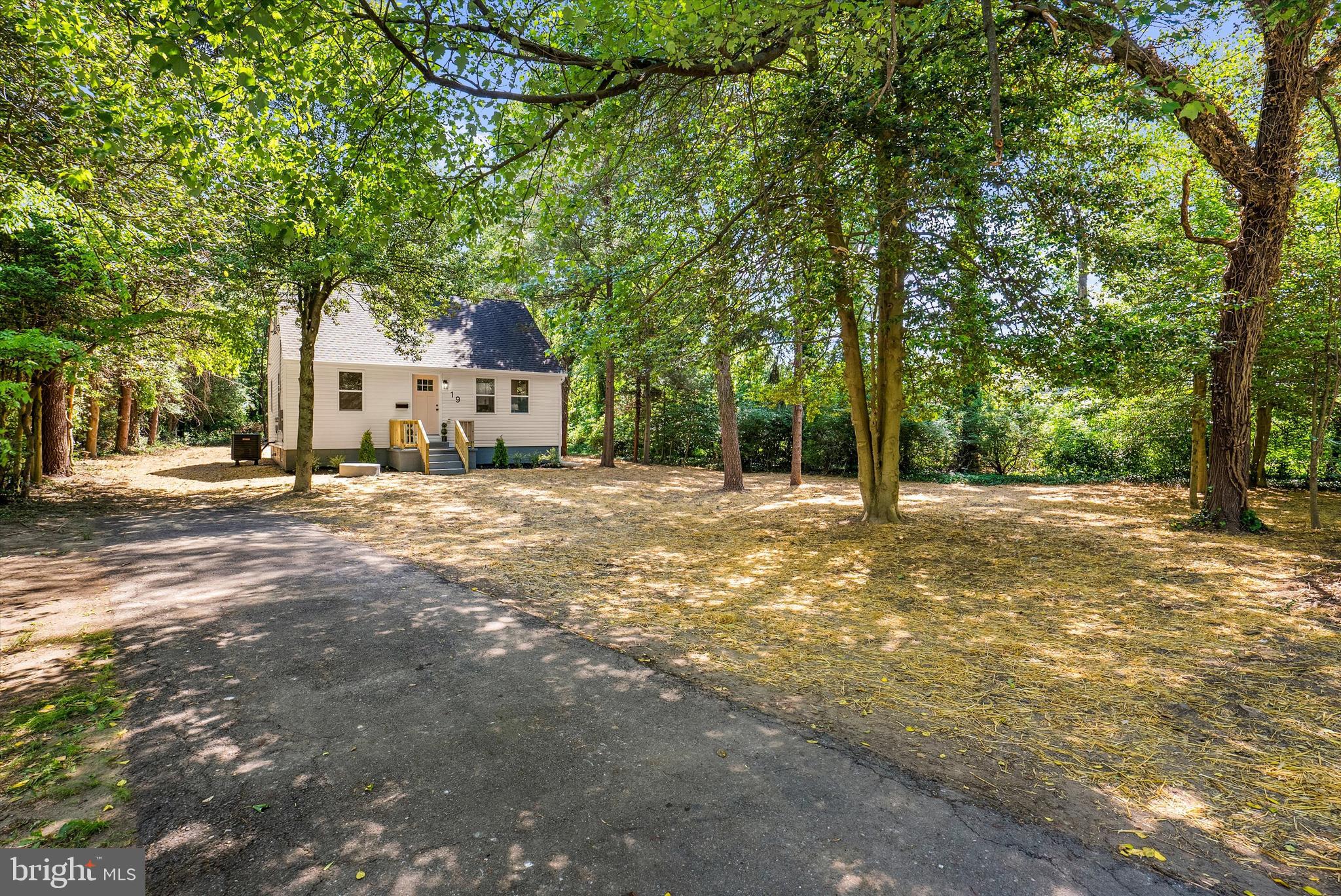 FERNDALE HEIGHTS - Residential