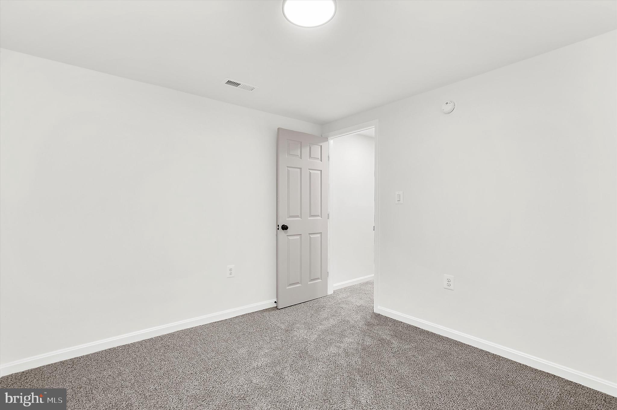 FERNDALE HEIGHTS - Residential