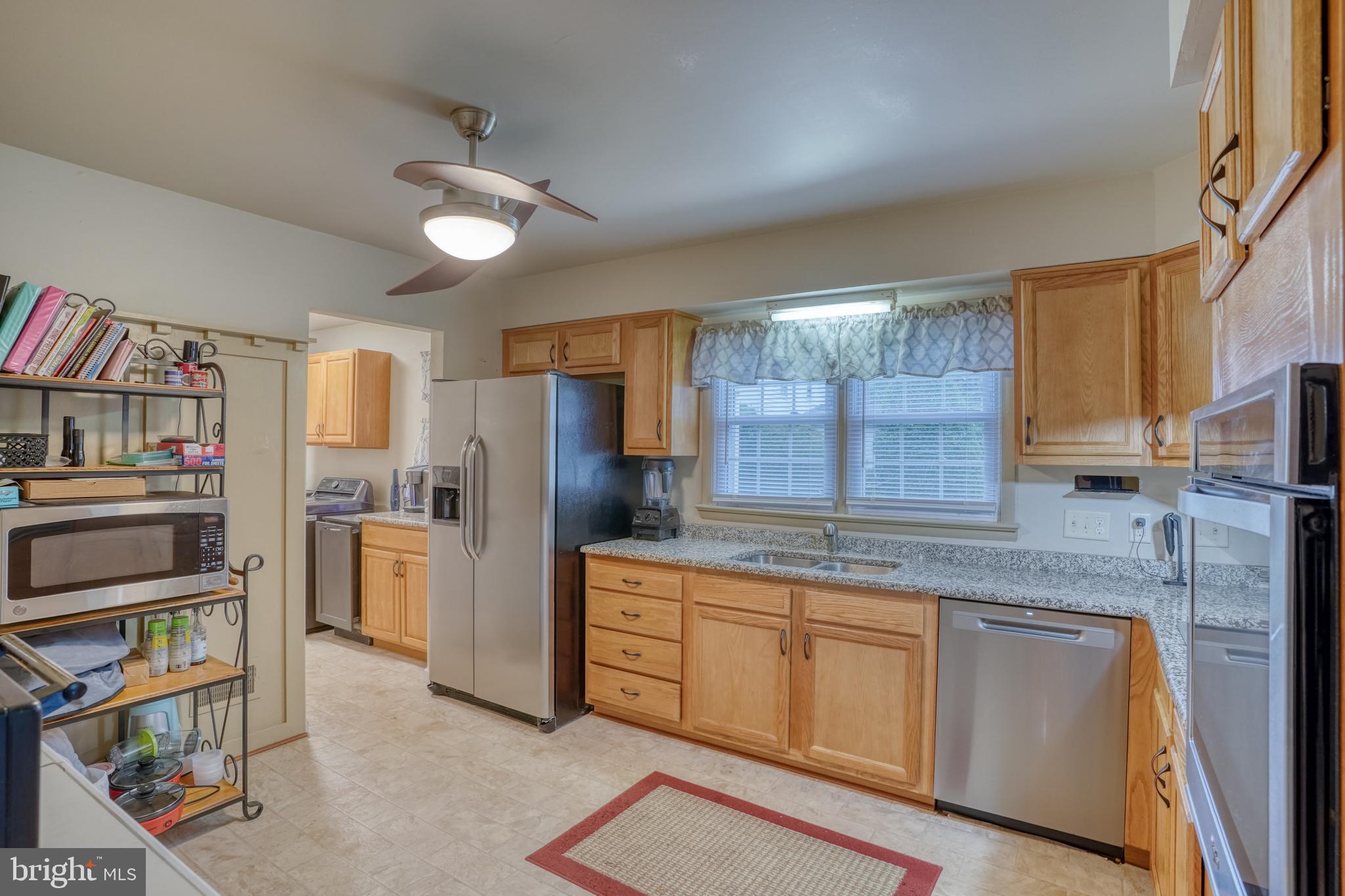FAIRFIELD FARMS - Residential