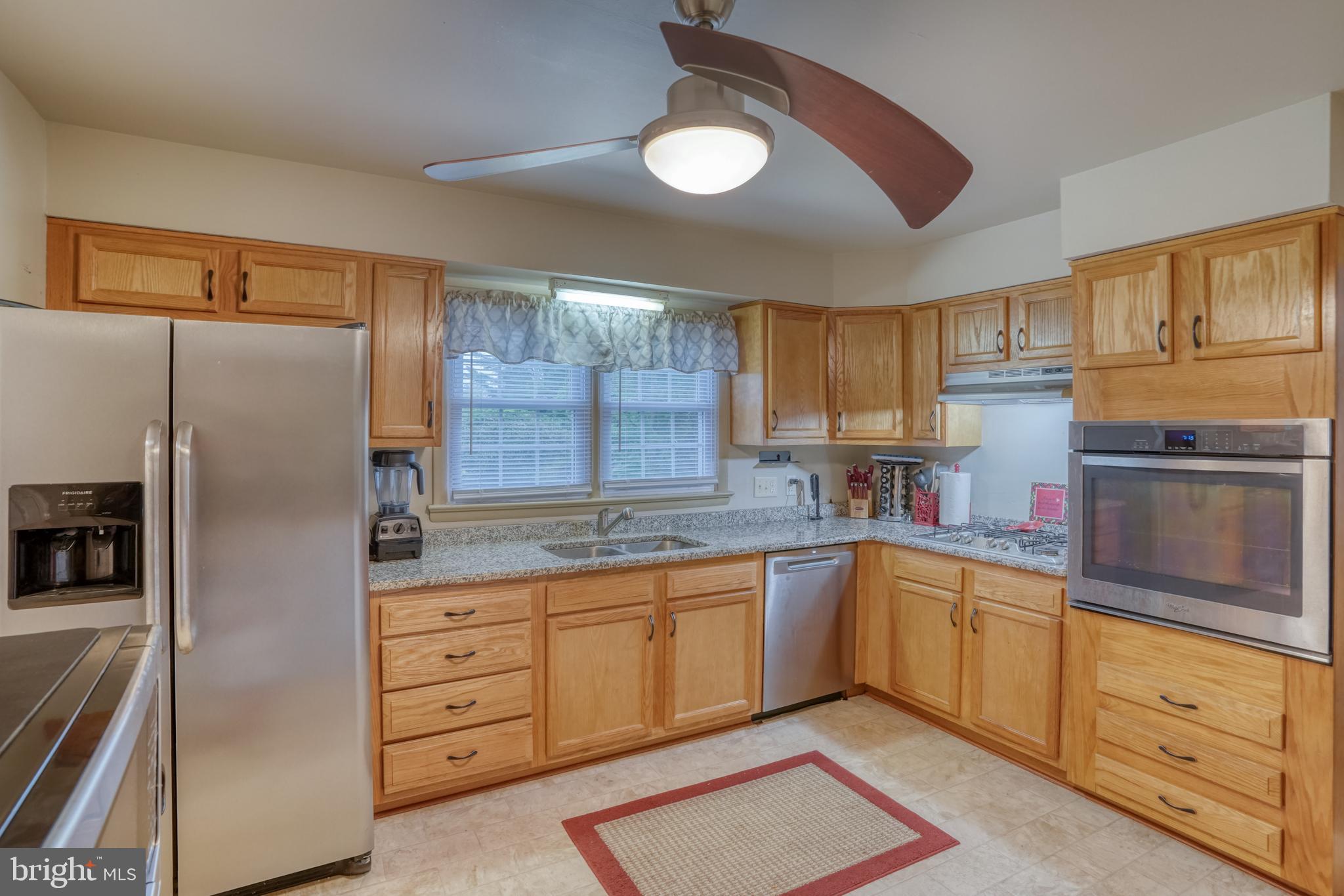 FAIRFIELD FARMS - Residential