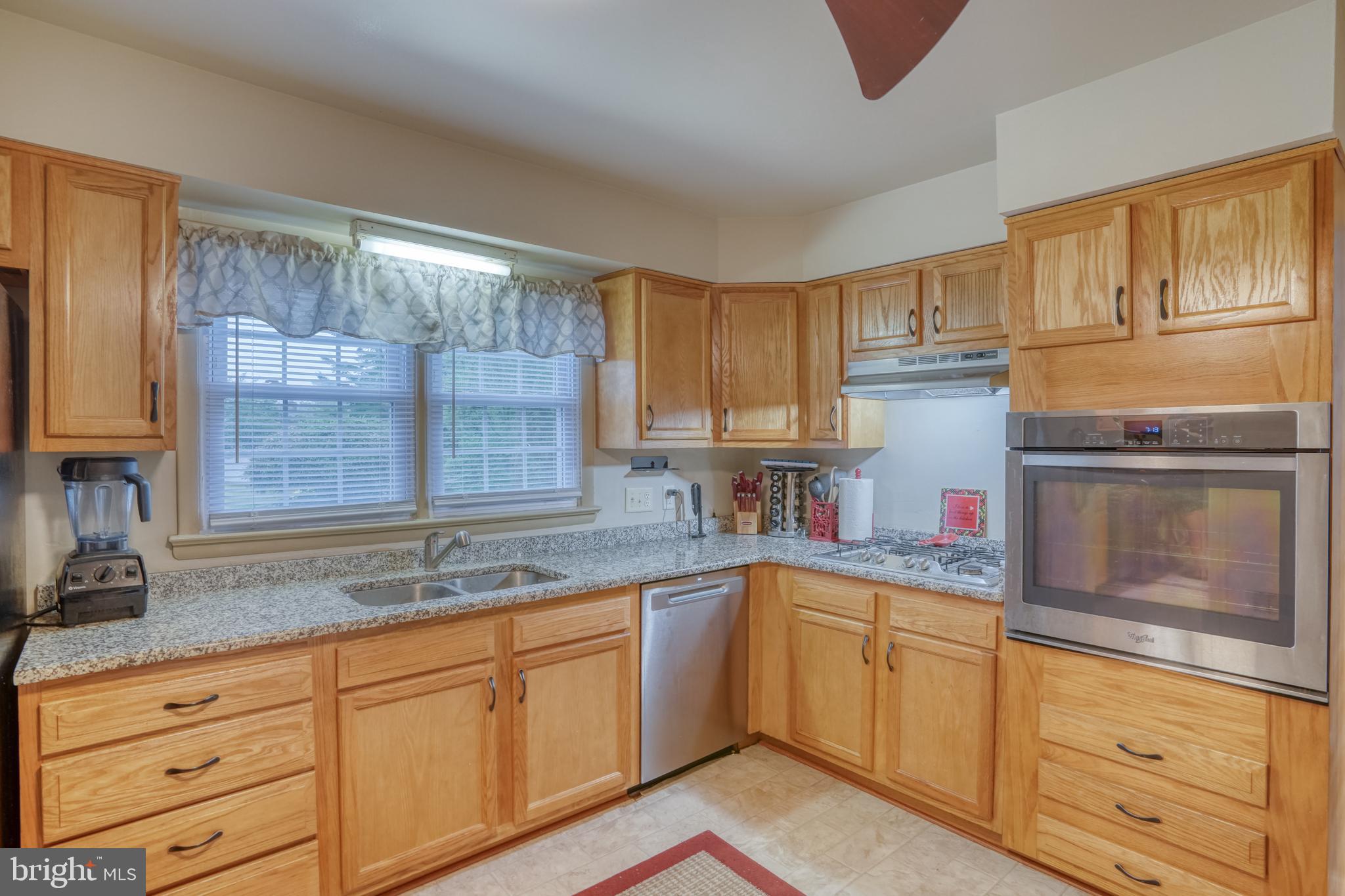 FAIRFIELD FARMS - Residential