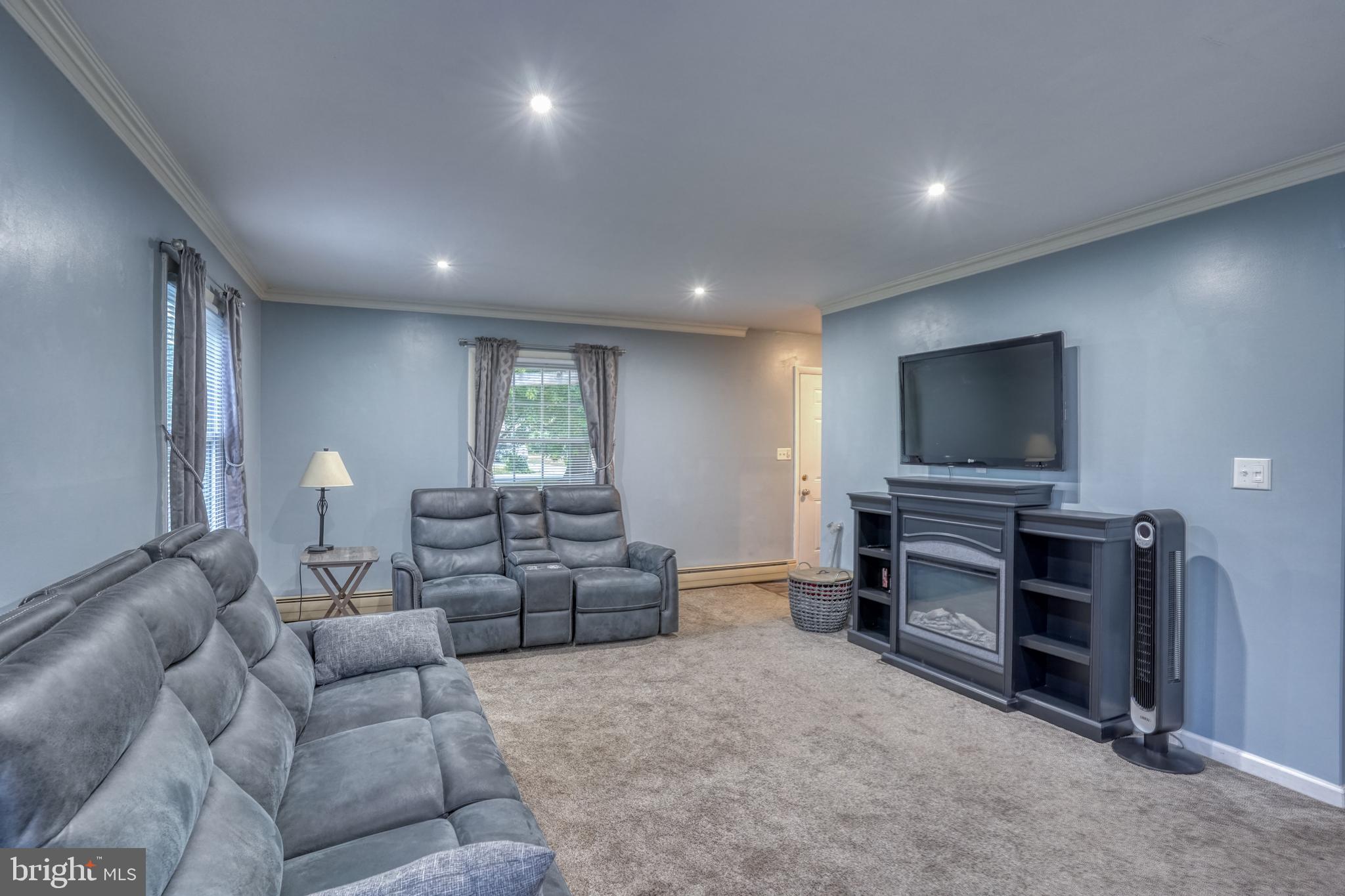 FAIRFIELD FARMS - Residential