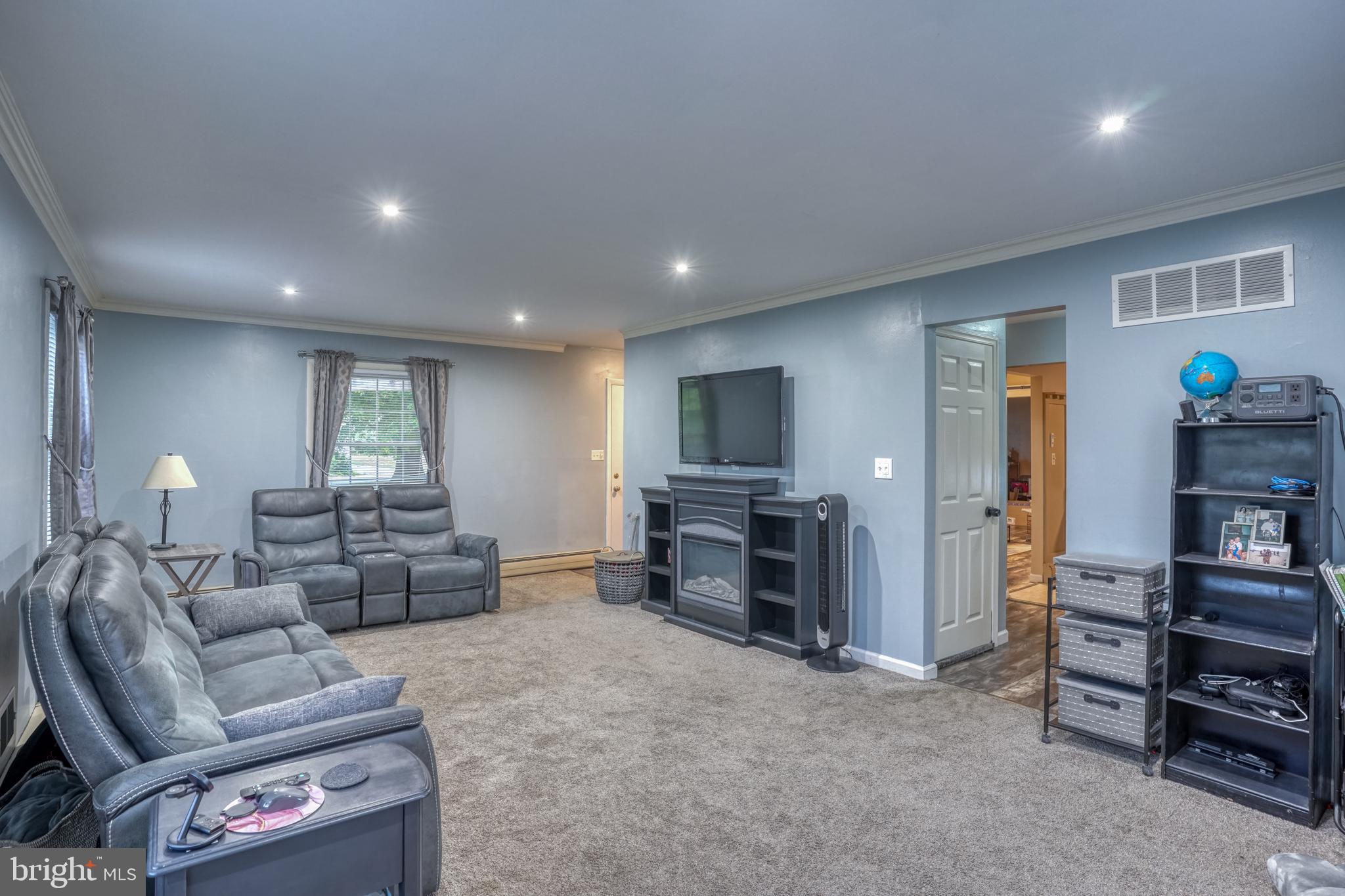 FAIRFIELD FARMS - Residential