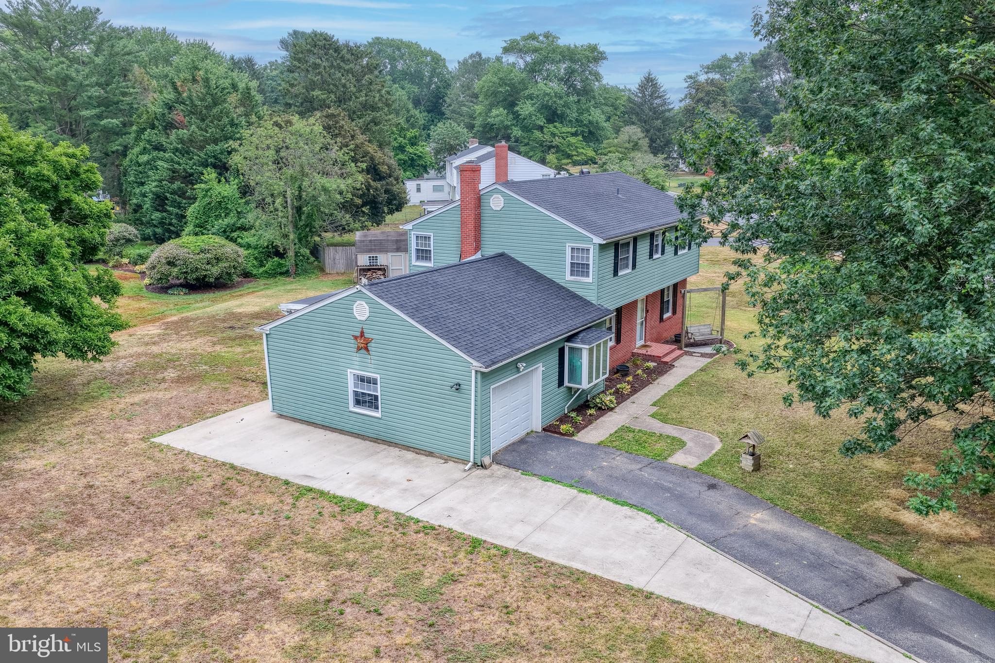 FAIRFIELD FARMS - Residential