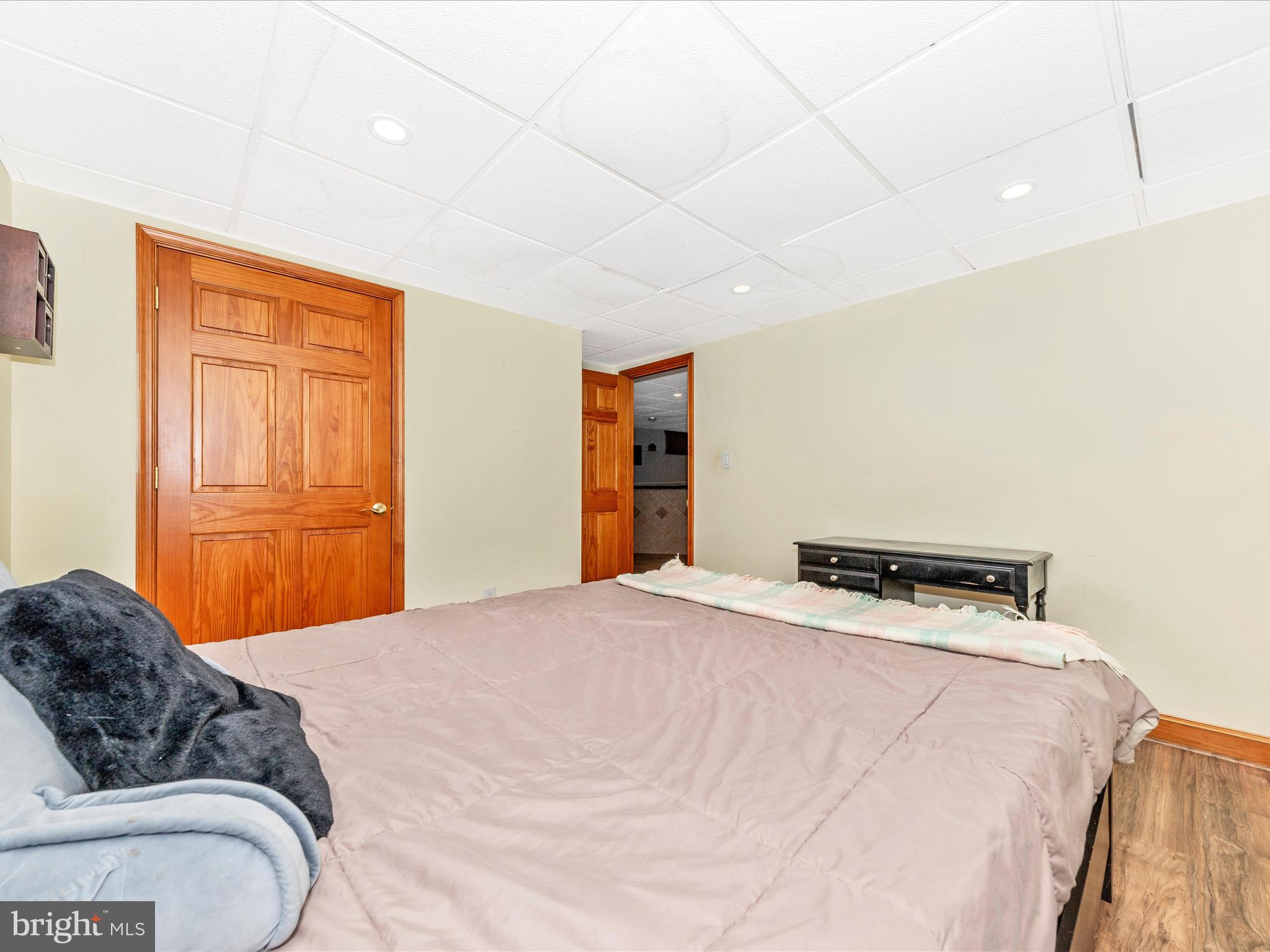 WISPERREN OAKS - Residential