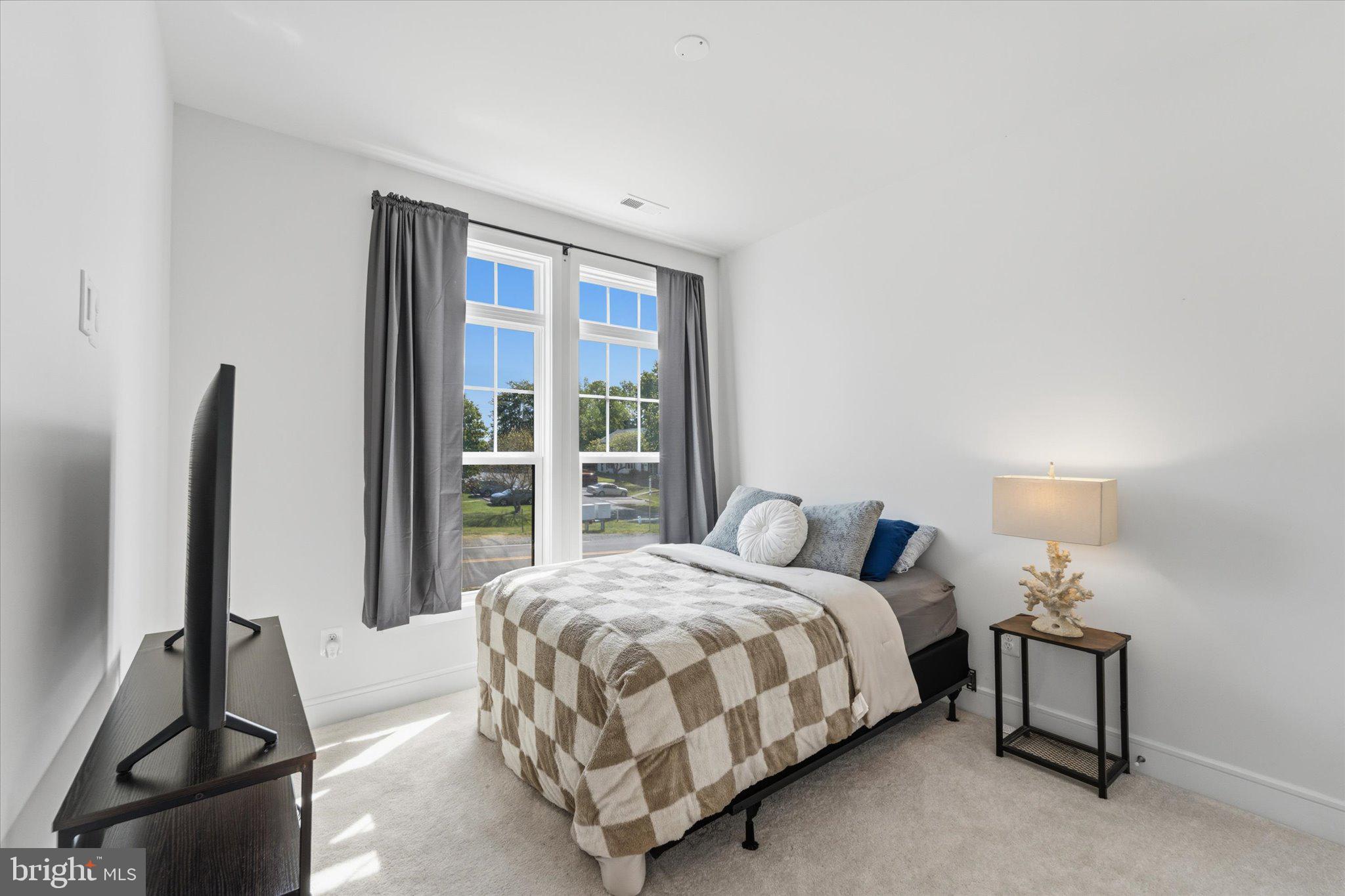 HERITAGE AT MARSHALL - Residential