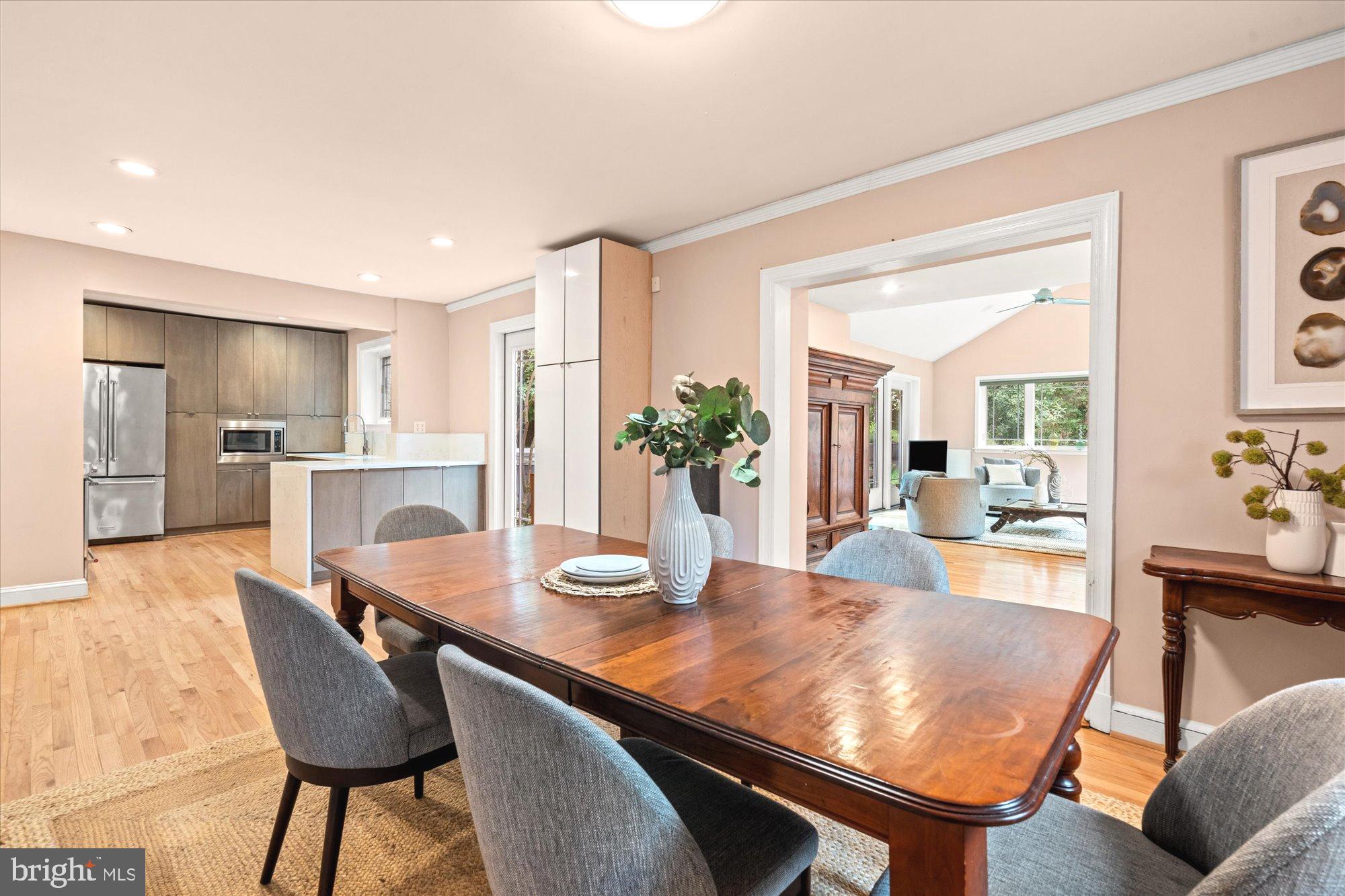 ROCK CREEK KNOLLS - Residential
