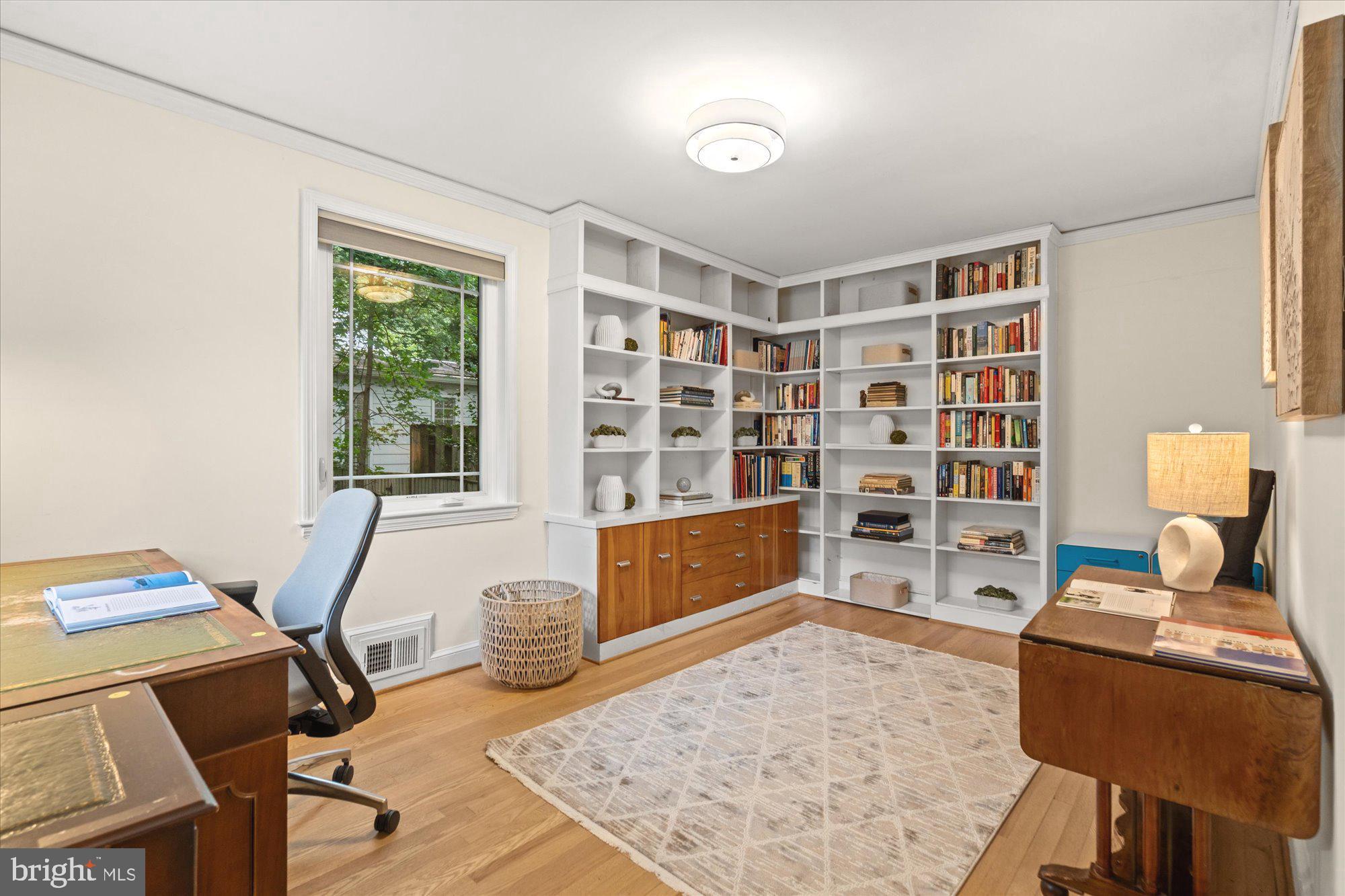 ROCK CREEK KNOLLS - Residential