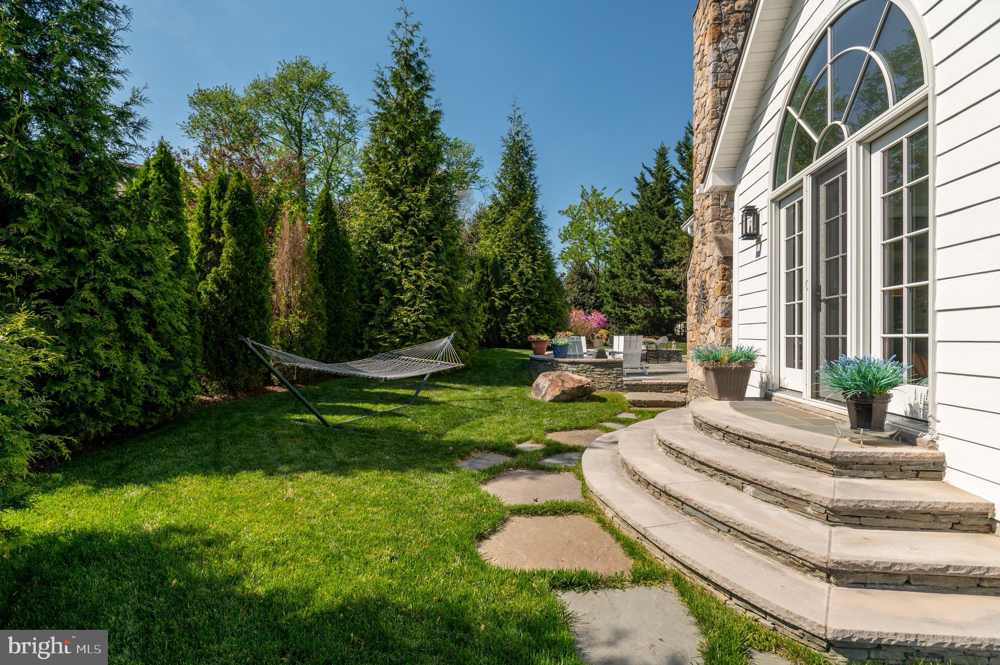 DODD MANOR - Residential
