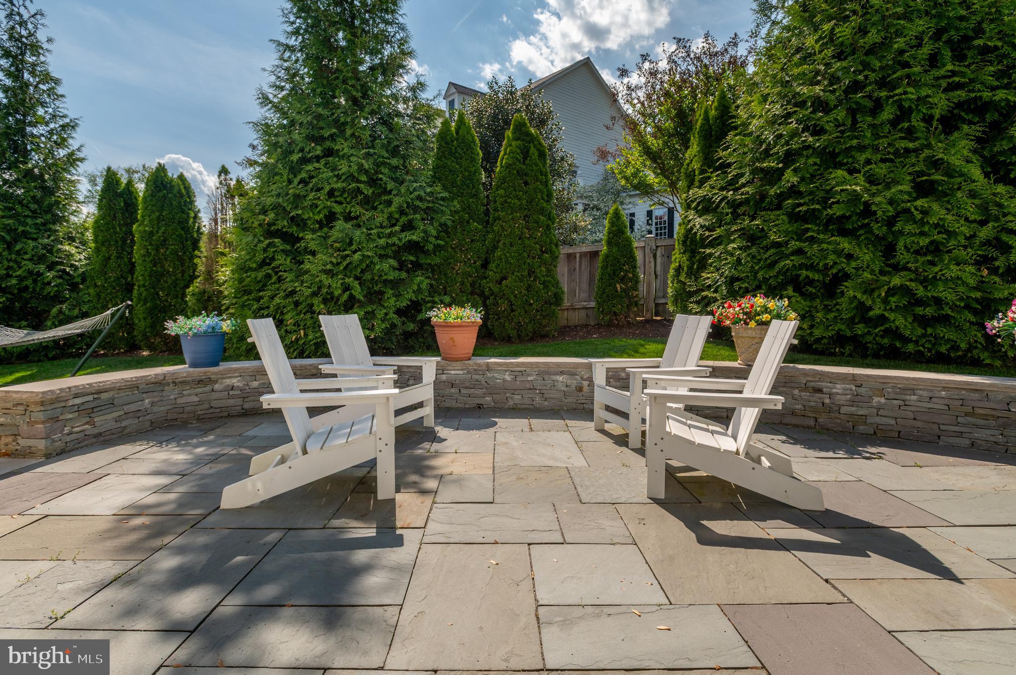 DODD MANOR - Residential
