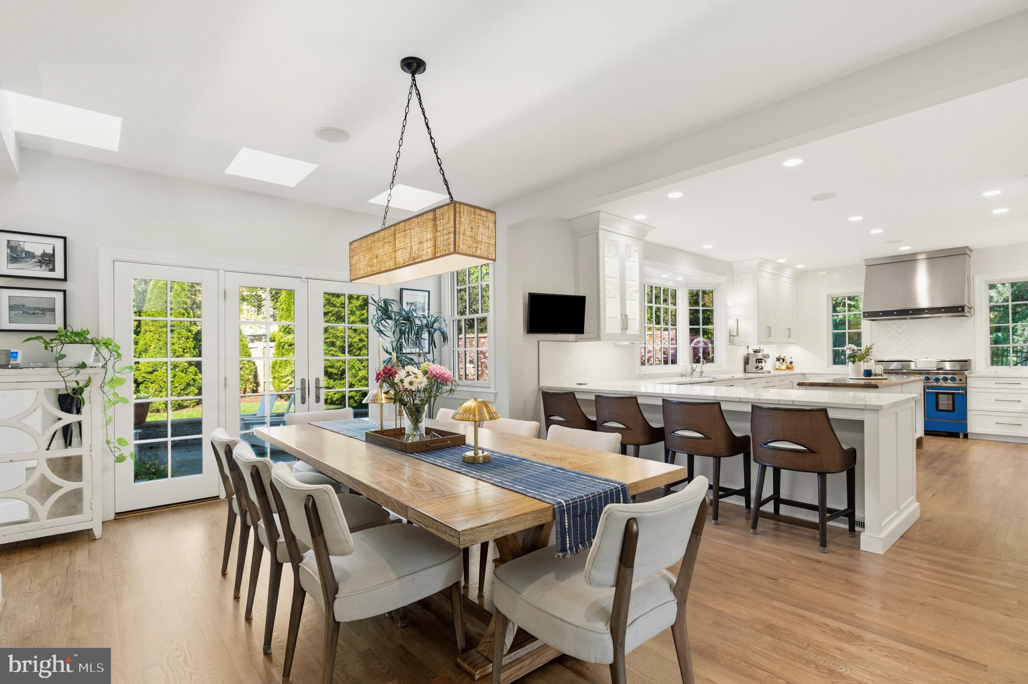 DODD MANOR - Residential