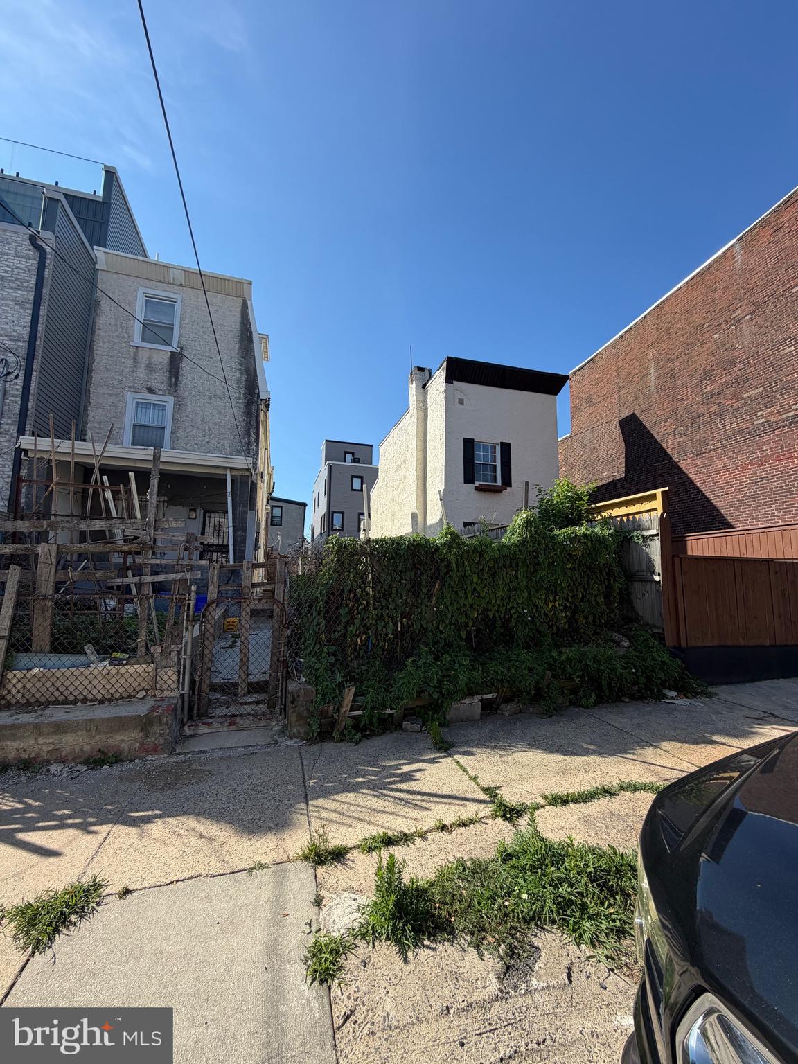 Seize the opportunity to build in one of Philadelphia's fastest-growing neighborhoods! This vacant lot at 2661 Emerald Street is ideally located in the heart of East Kensington, surrounded by ongoing development, renovated homes, local restaurants, coffee shops, and neighborhood amenities. Conveniently positioned just minutes from Fishtown, public transportation, I‑95, and Center City, the property offers excellent potential for investors, developers, or owner-occupants looking to create a custom residence. A prime location with easy access to everything the city has to offer.