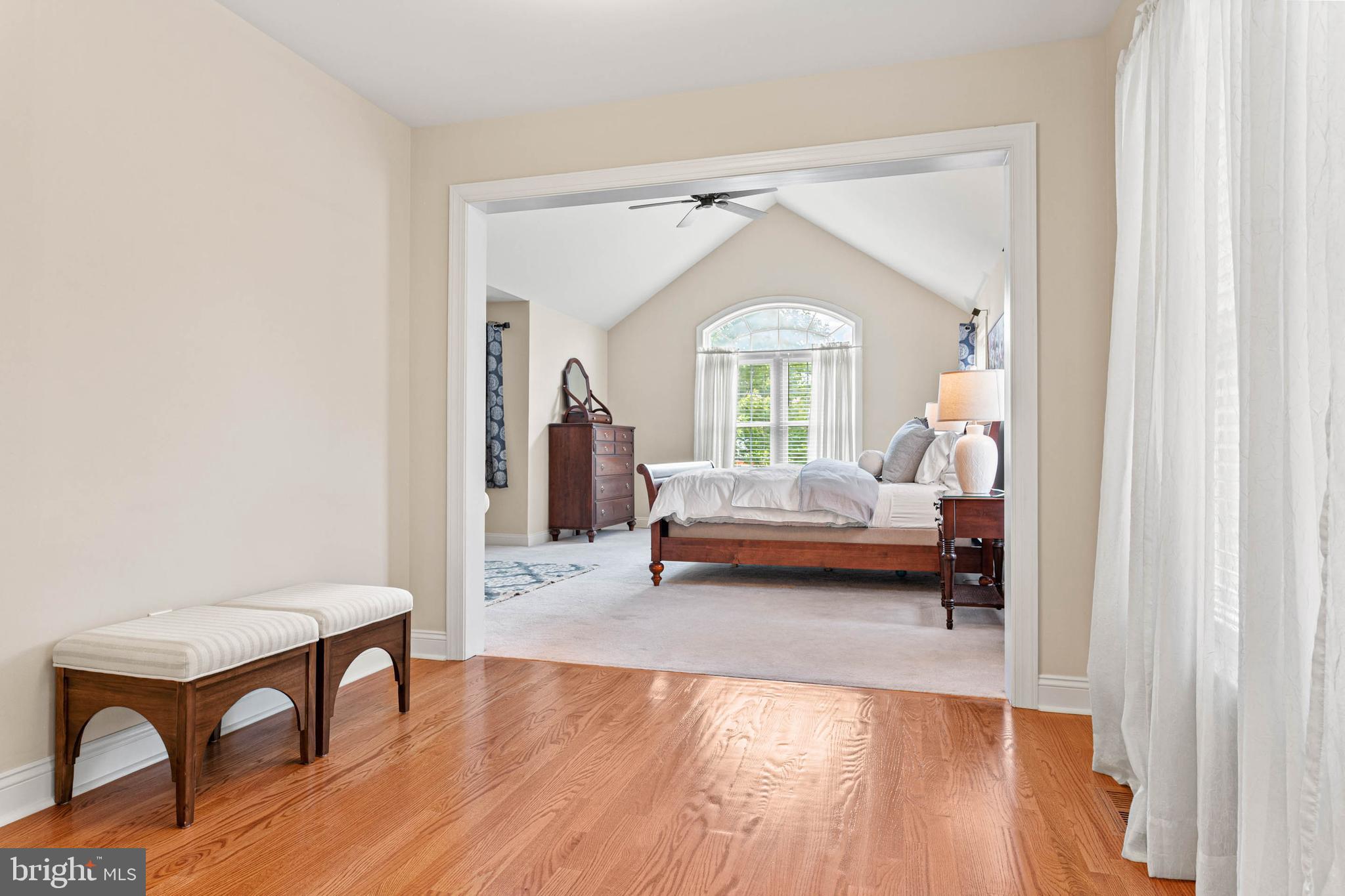 COLD POINT MANOR - Residential