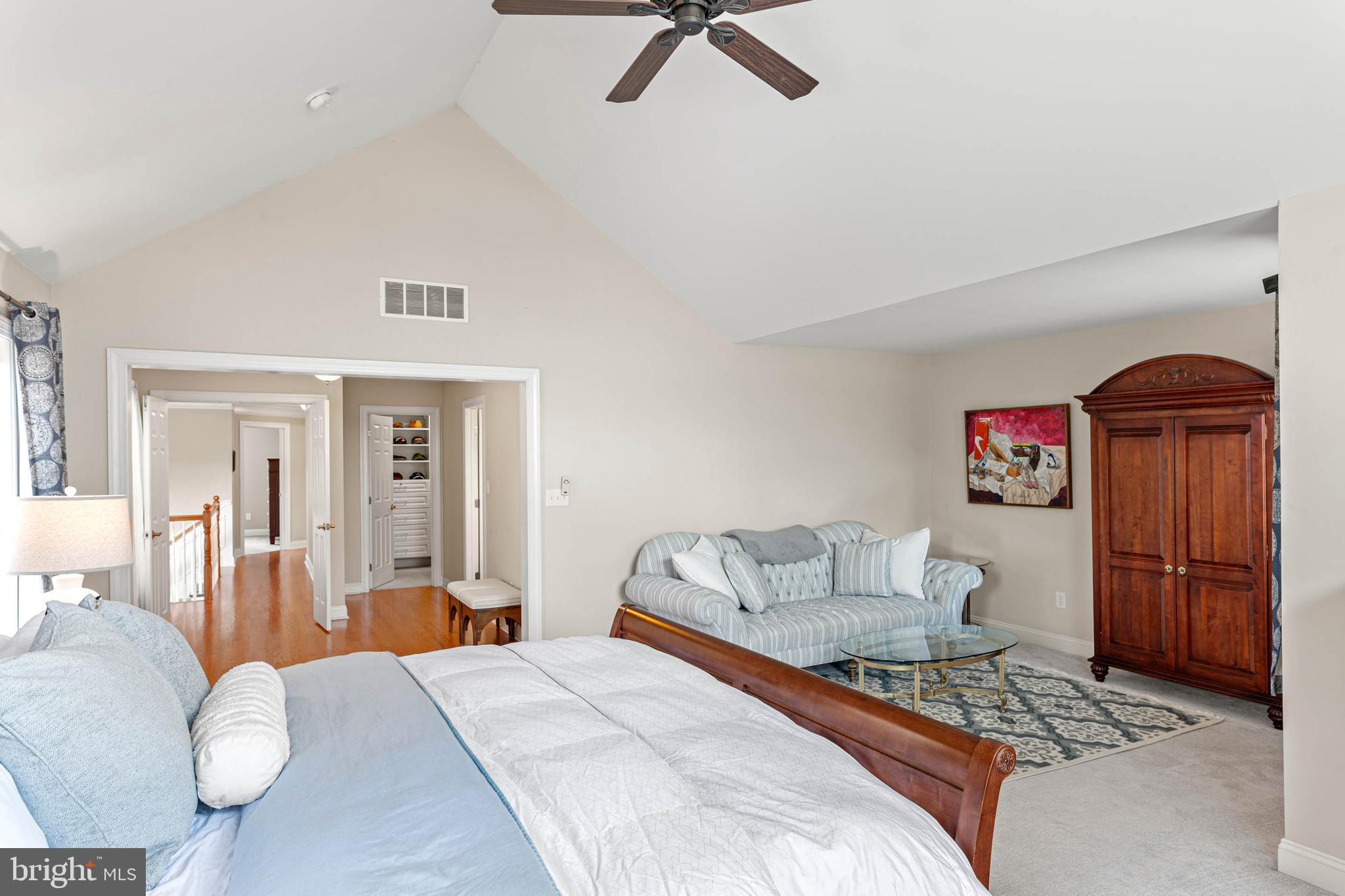 COLD POINT MANOR - Residential