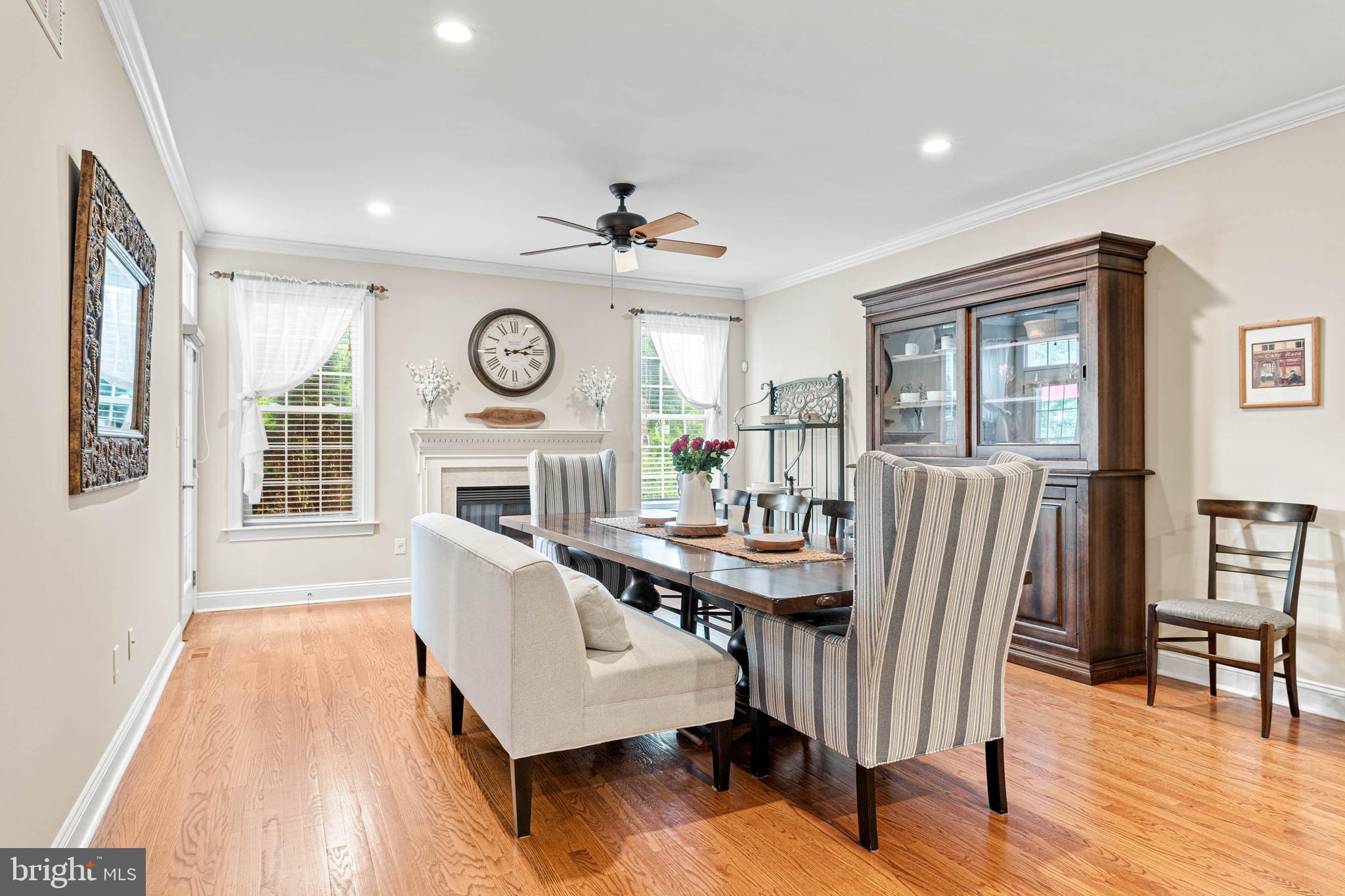 COLD POINT MANOR - Residential