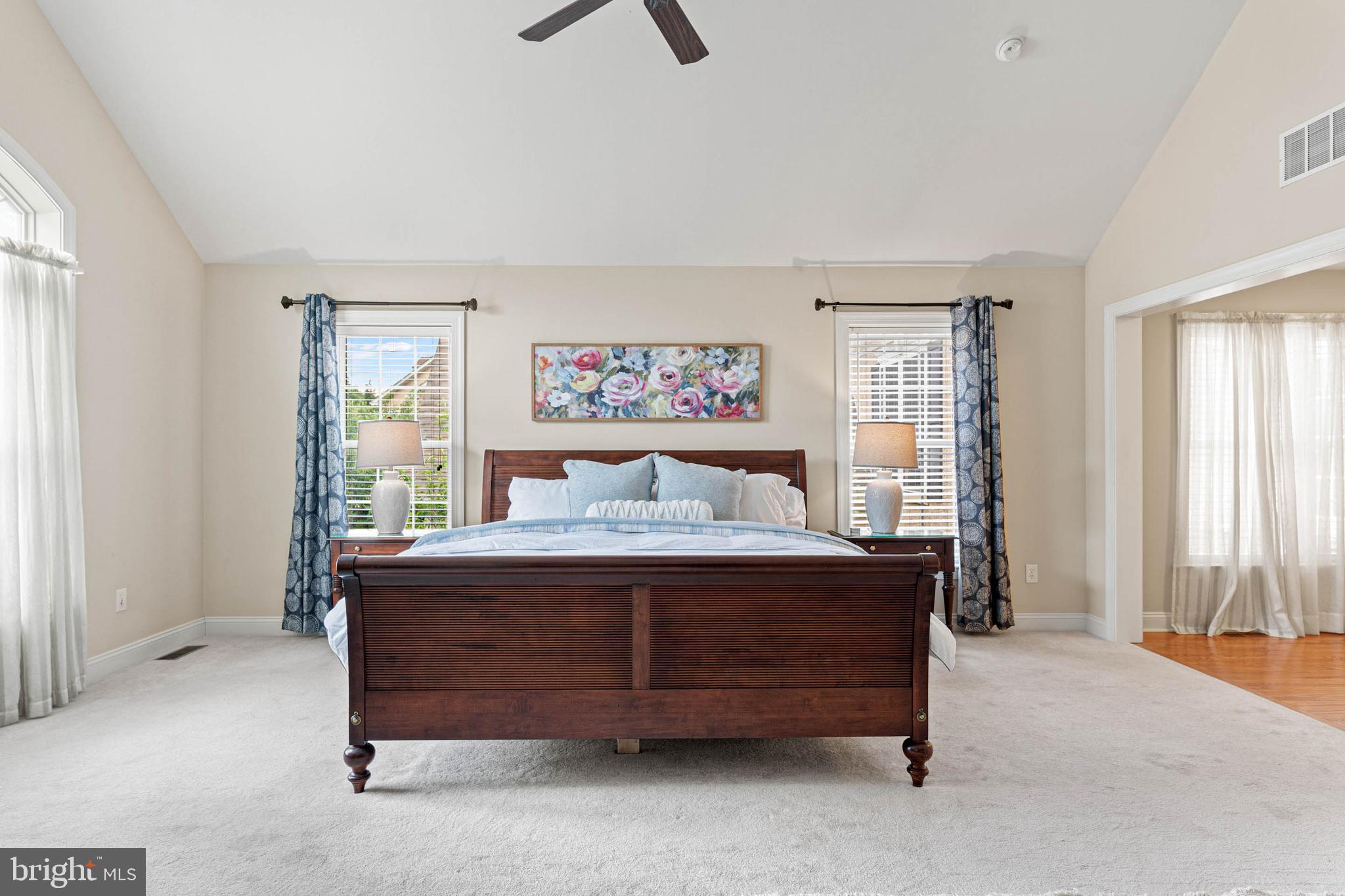 COLD POINT MANOR - Residential