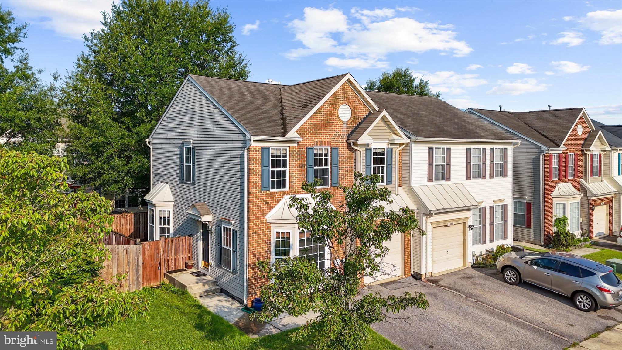 SEVEN OAKS - Residential