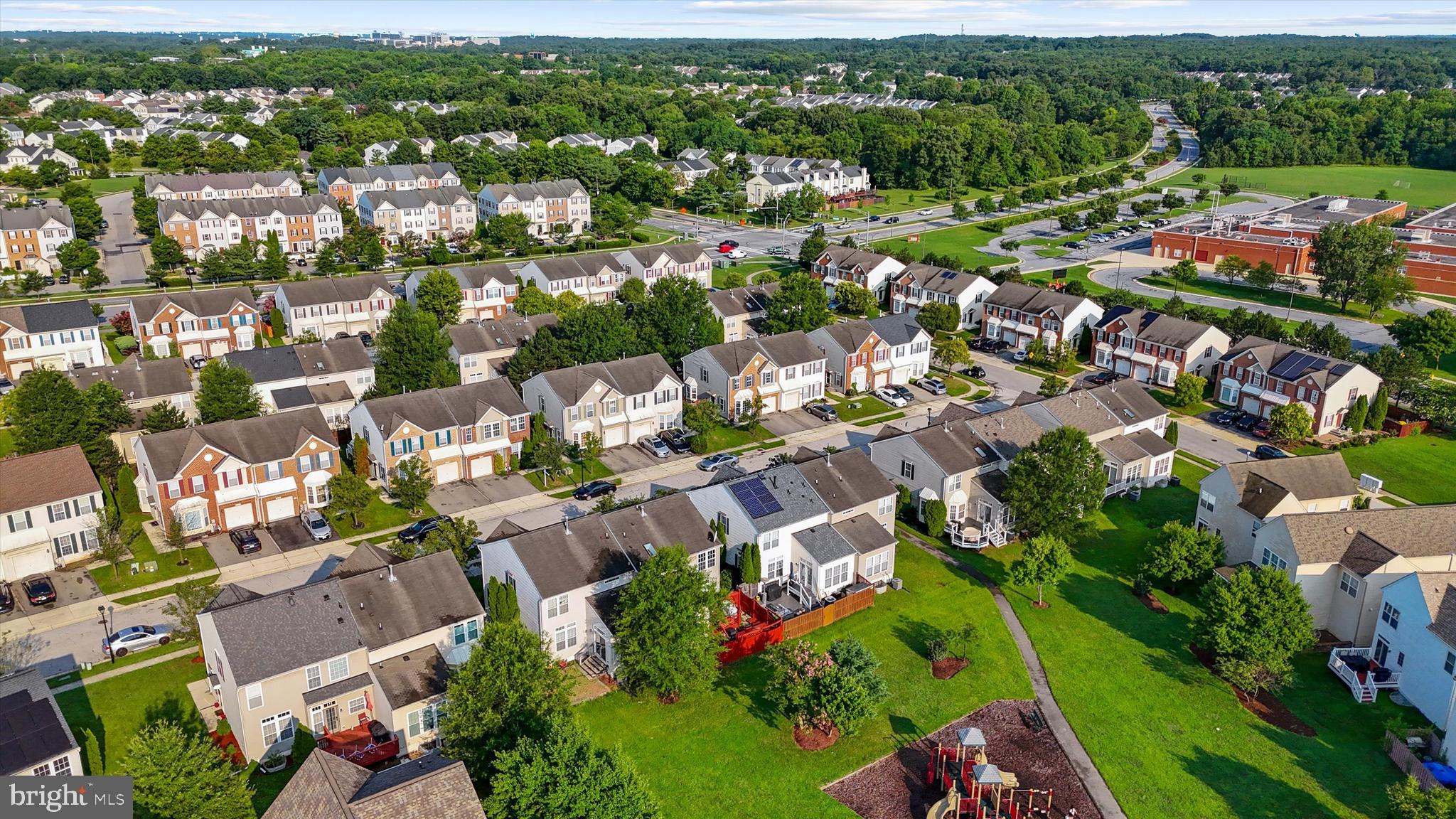 SEVEN OAKS - Residential