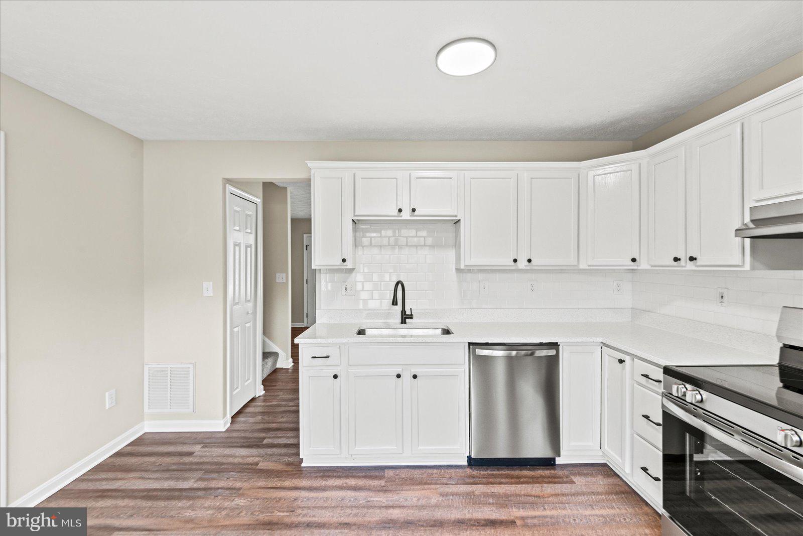 TIDEWATER PLAINS - Residential