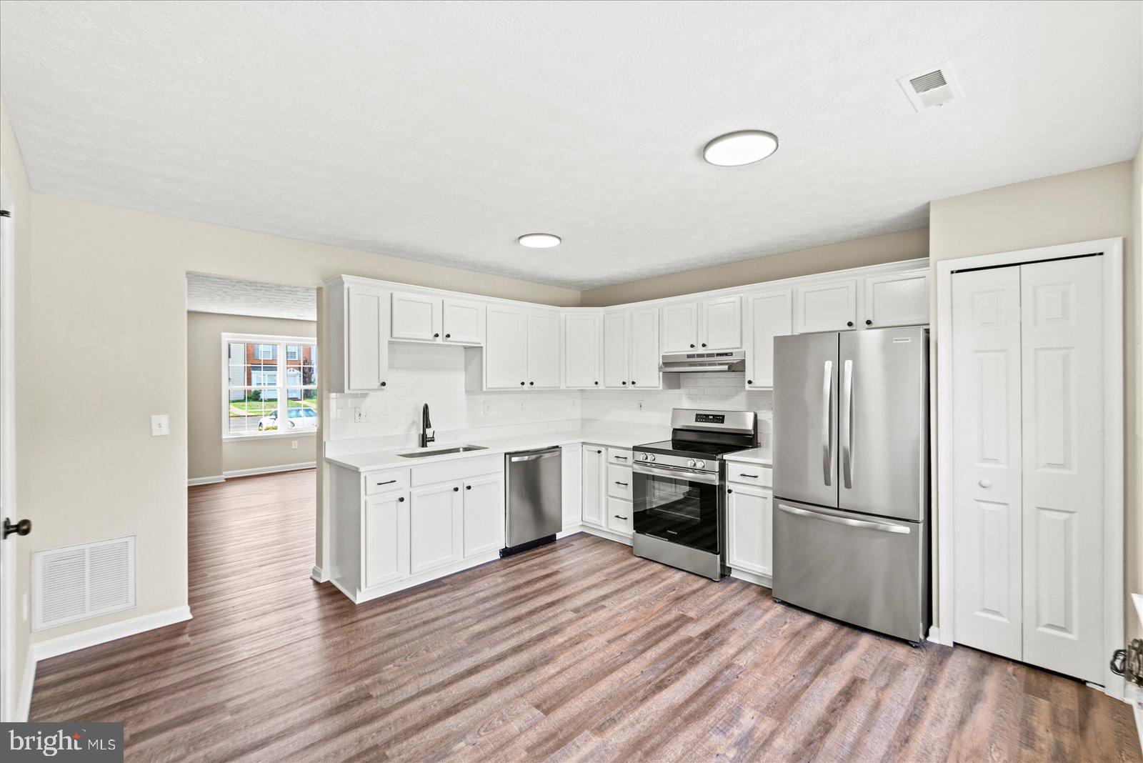 TIDEWATER PLAINS - Residential