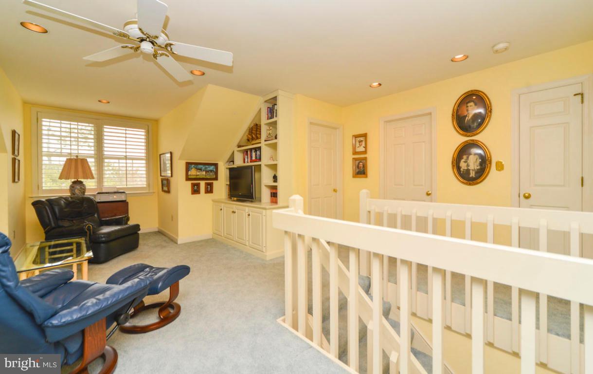 DEER FORD - Residential