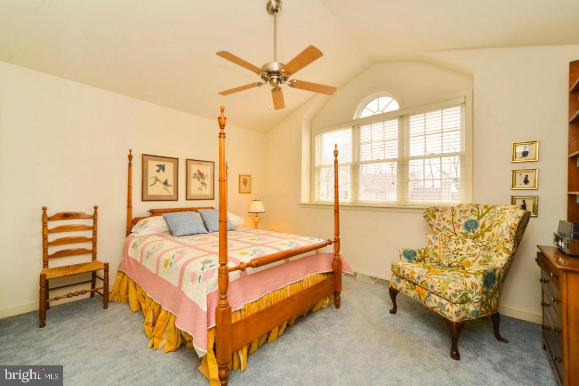 DEER FORD - Residential