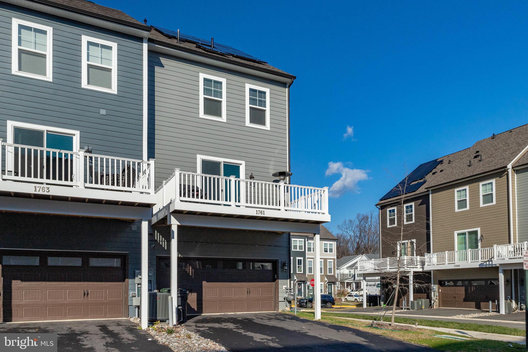 POTOMAC SHORES - Residential Lease