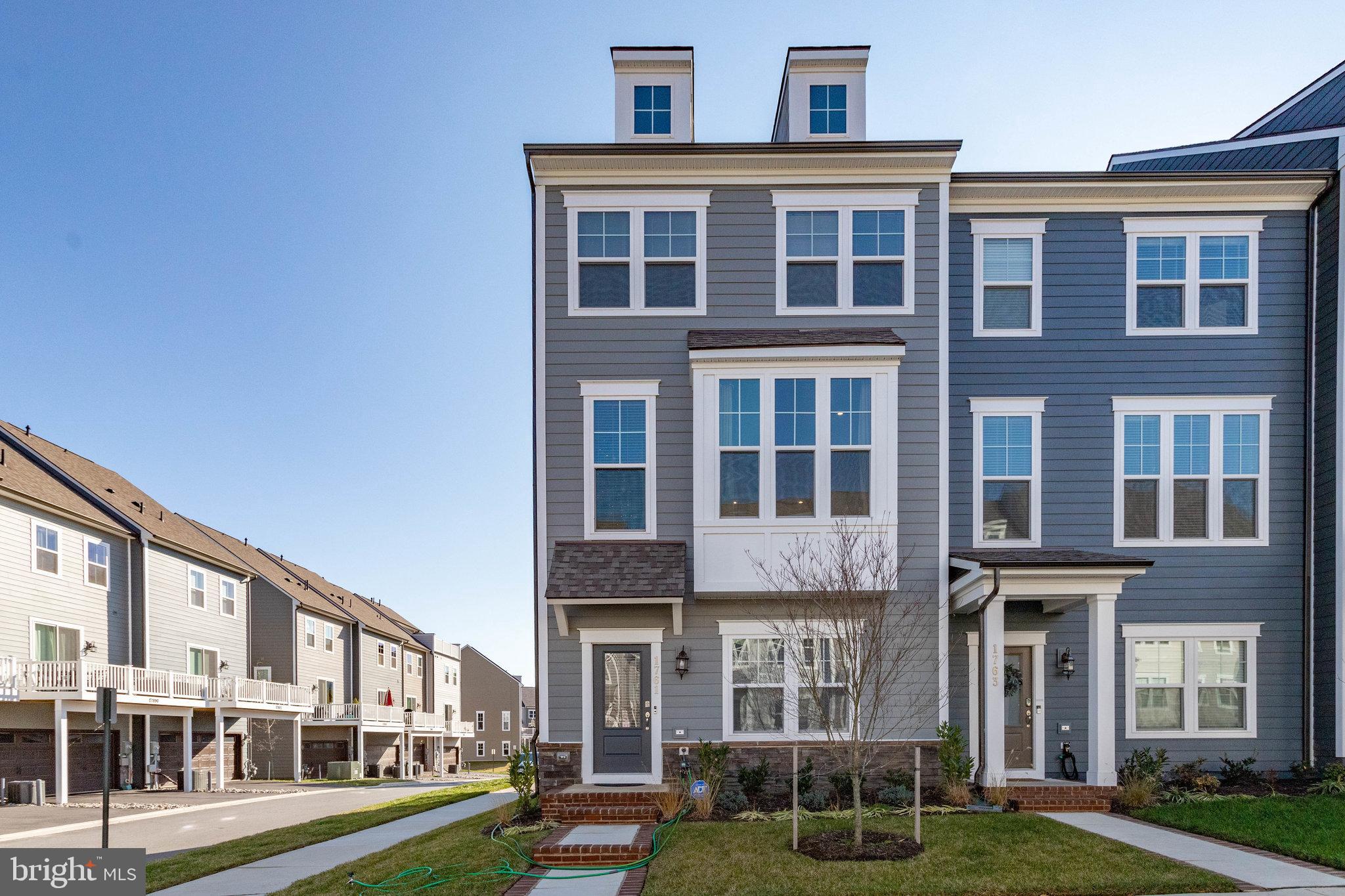 POTOMAC SHORES - Residential Lease