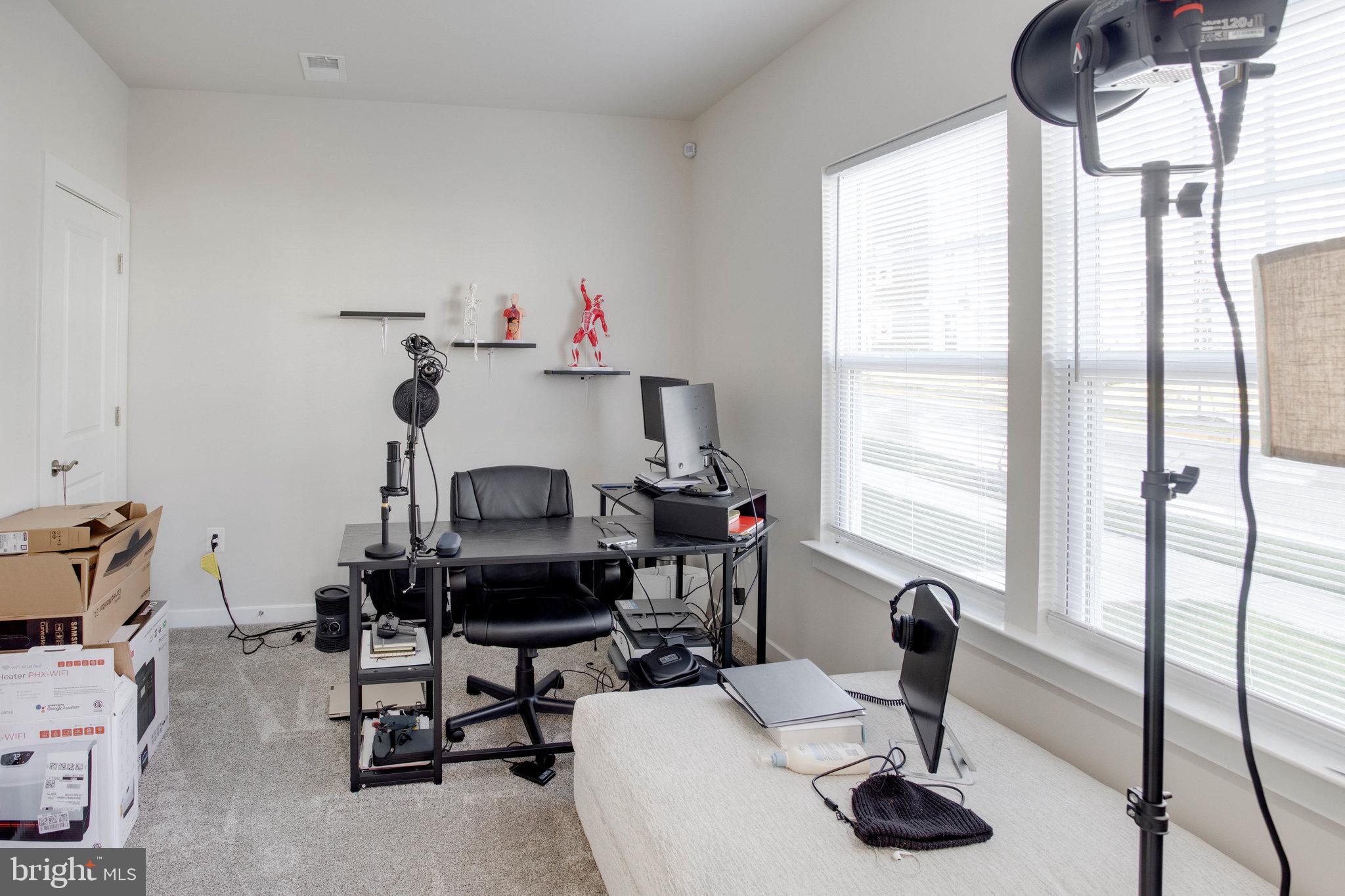 POTOMAC SHORES - Residential Lease