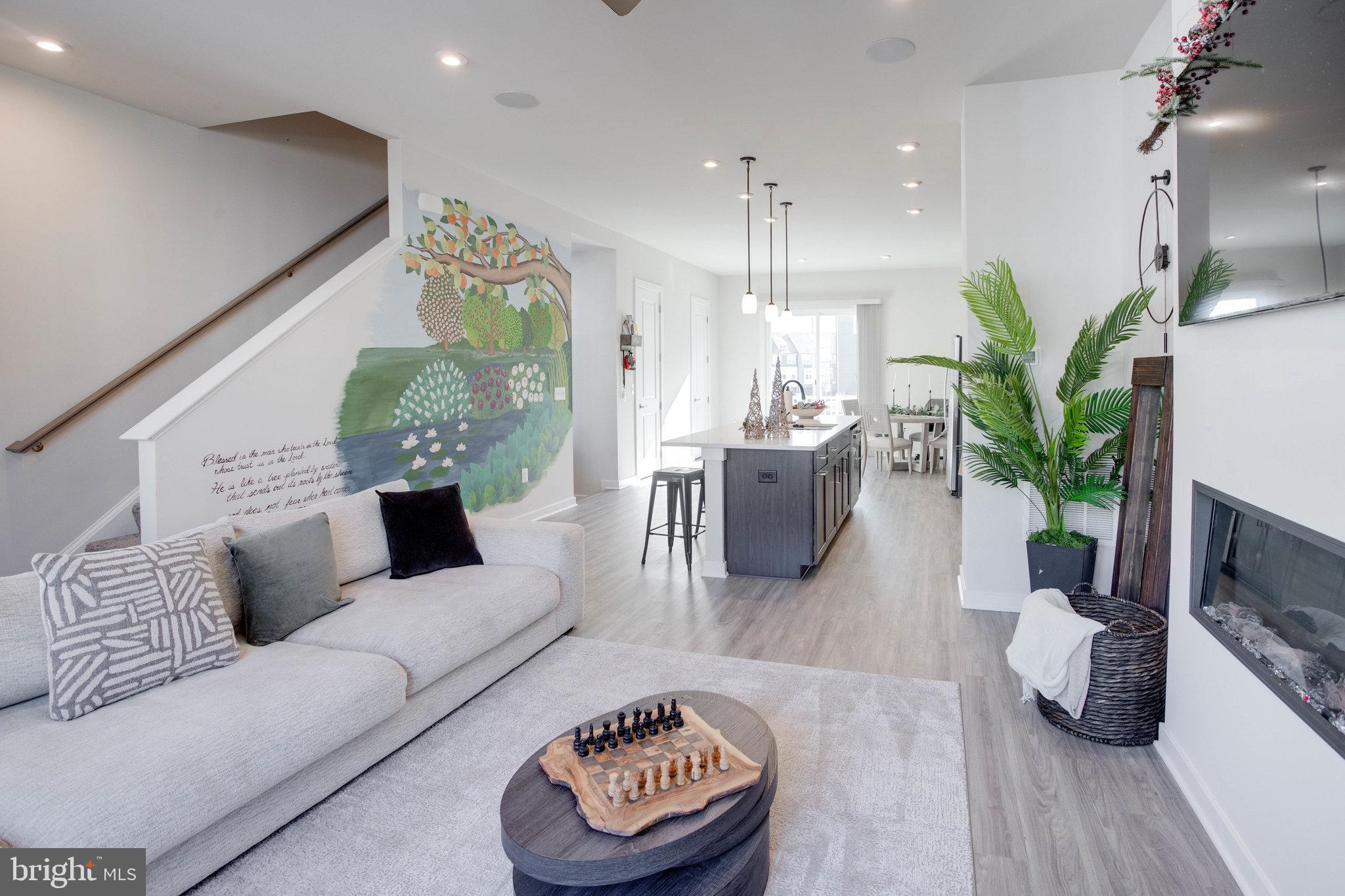 POTOMAC SHORES - Residential Lease